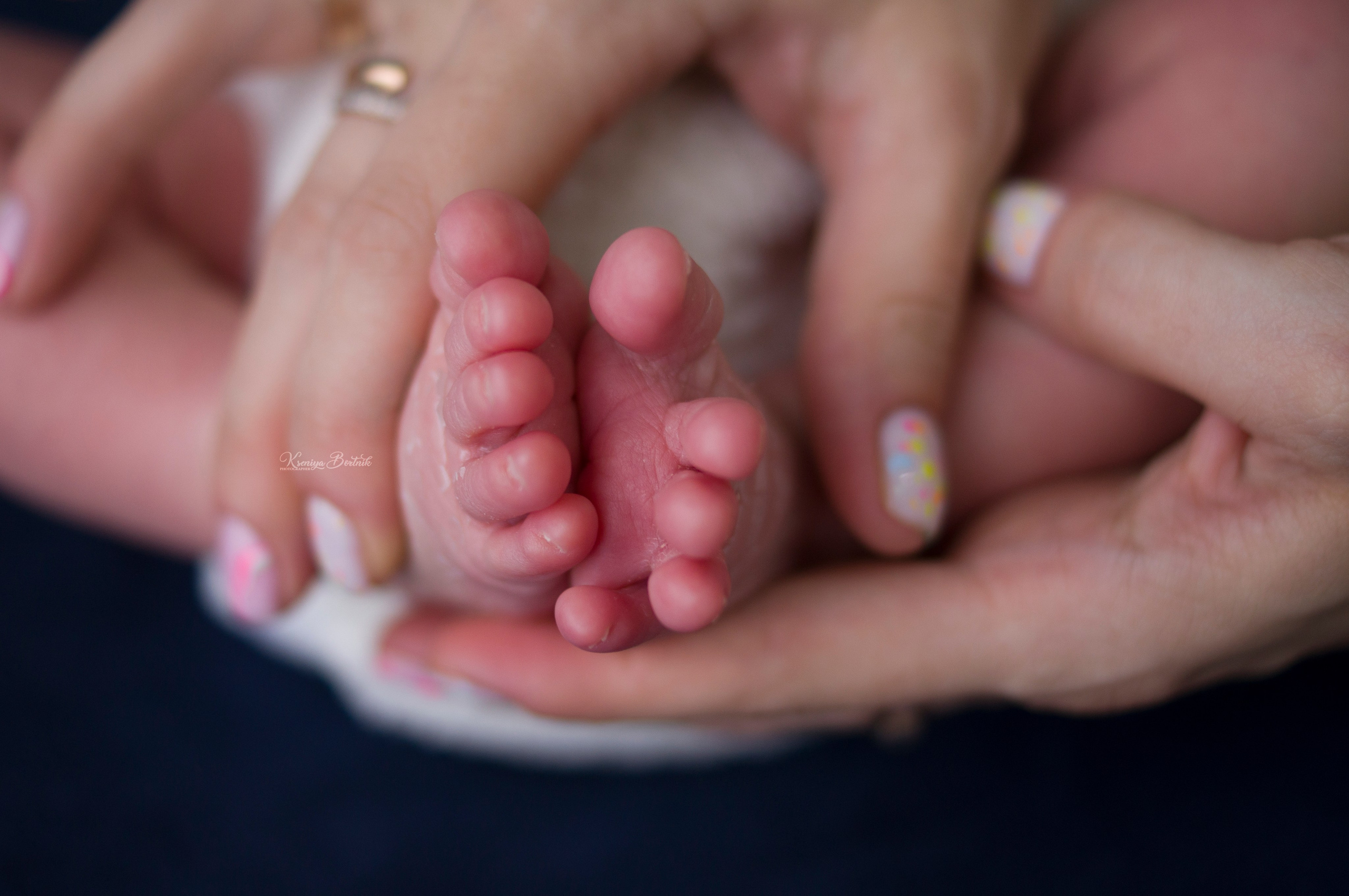 Съемка новорожденных. Профессиональный фотограф новорожденных Ксения Бортник