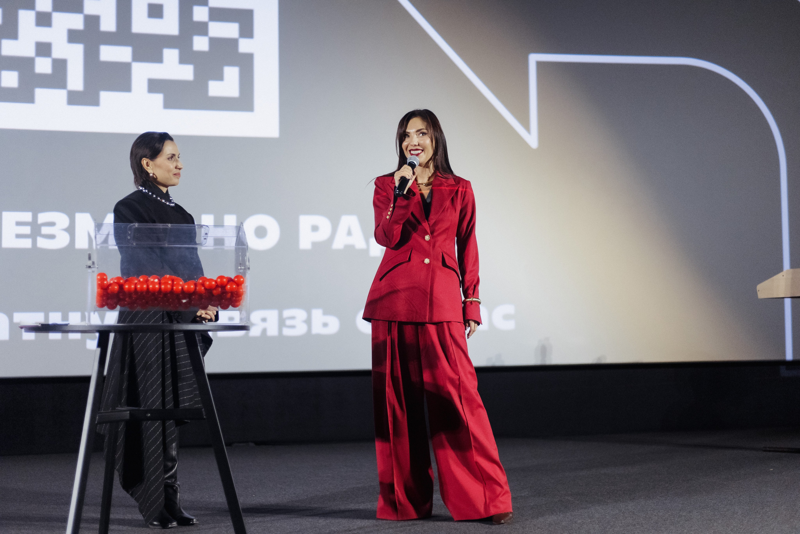 ФЭШН КОНФА. СВОИ. ФОТООТЧЕТЫ-СОБЫТИЯ-МЕСТА