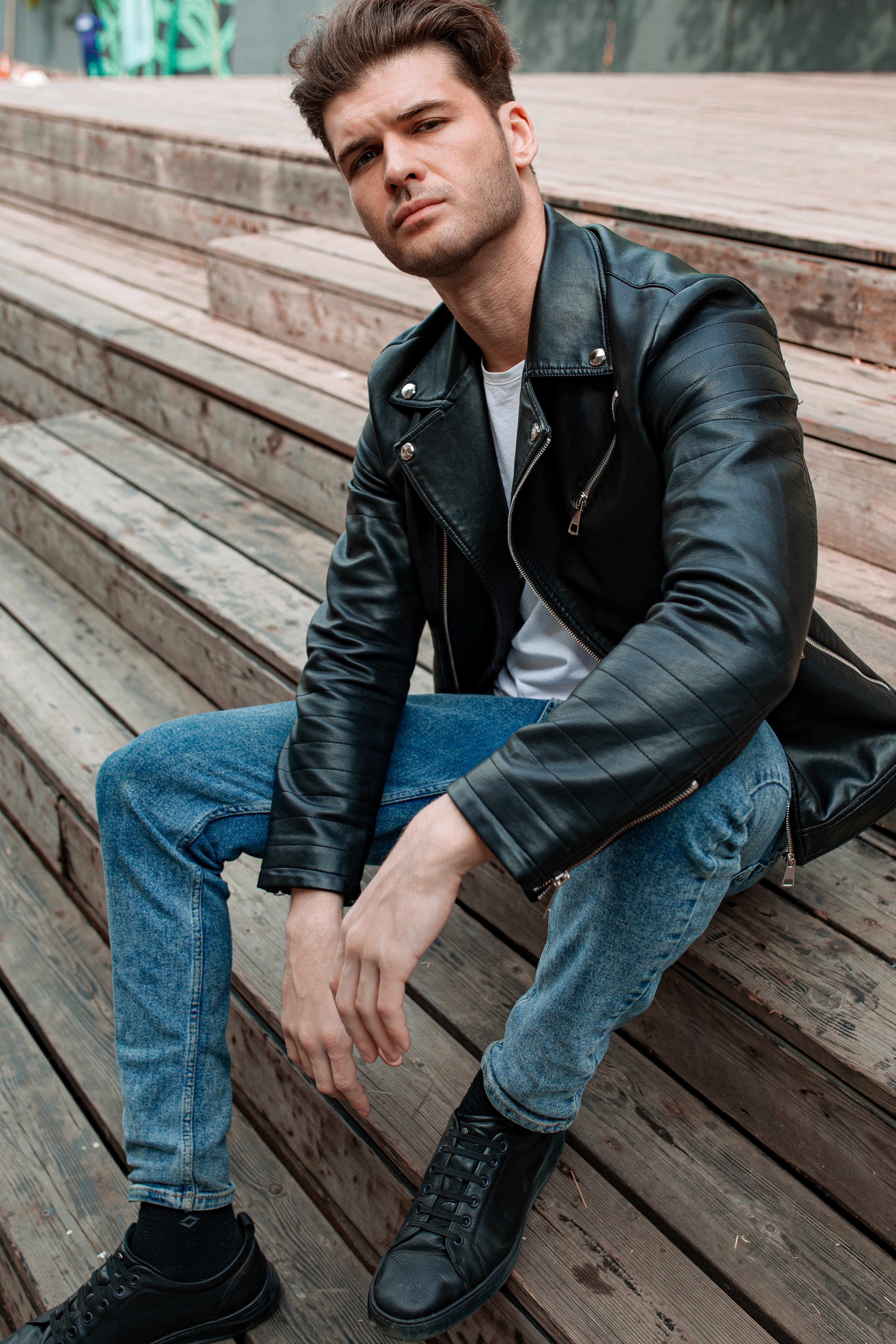 Фотосессия актёра Владислава Картамышева в арт-пространстве Флакон. Фотограф в Москве Анна Яковлева