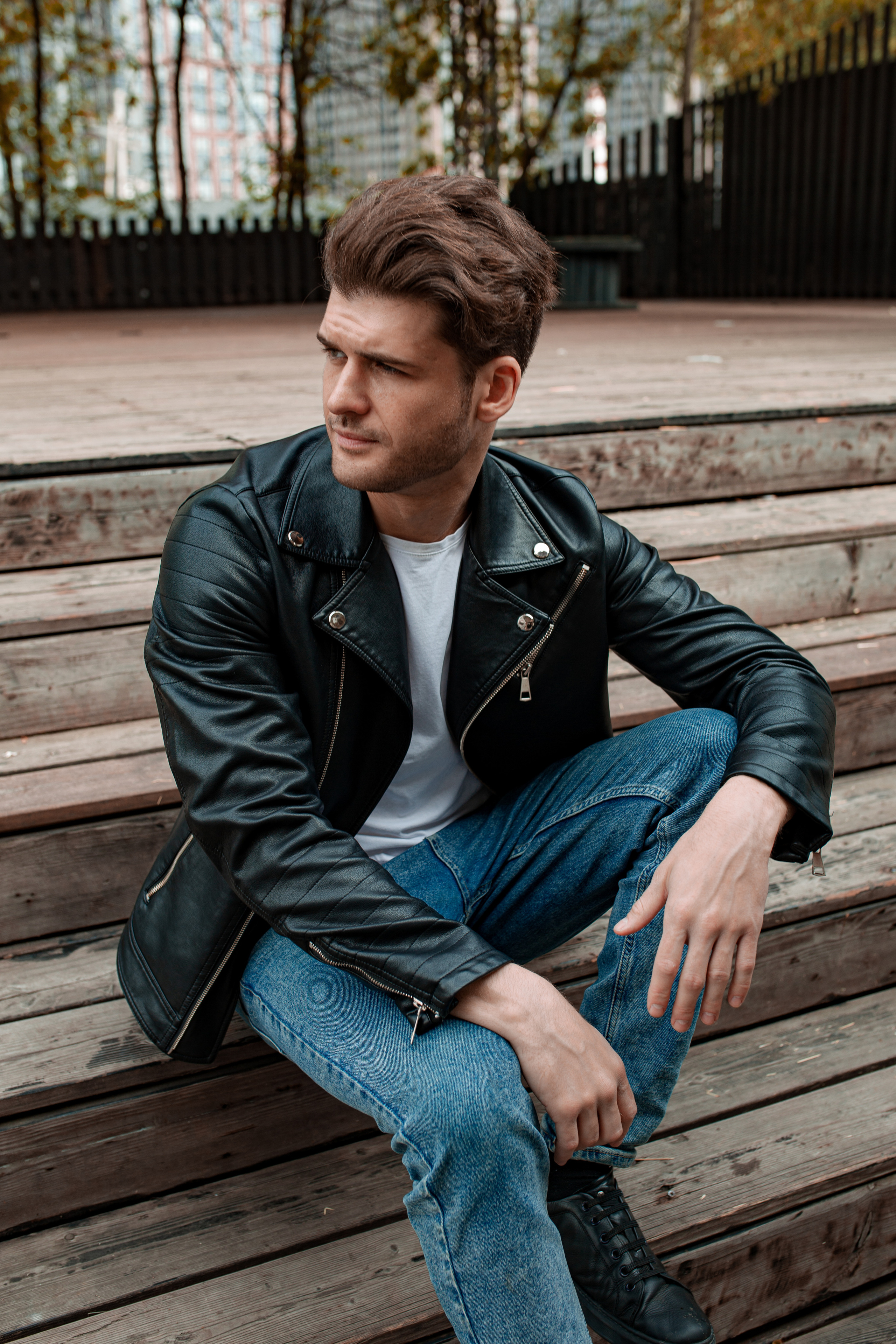 Фотосессия актёра Владислава Картамышева в арт-пространстве Флакон. Фотограф в Москве Анна Яковлева