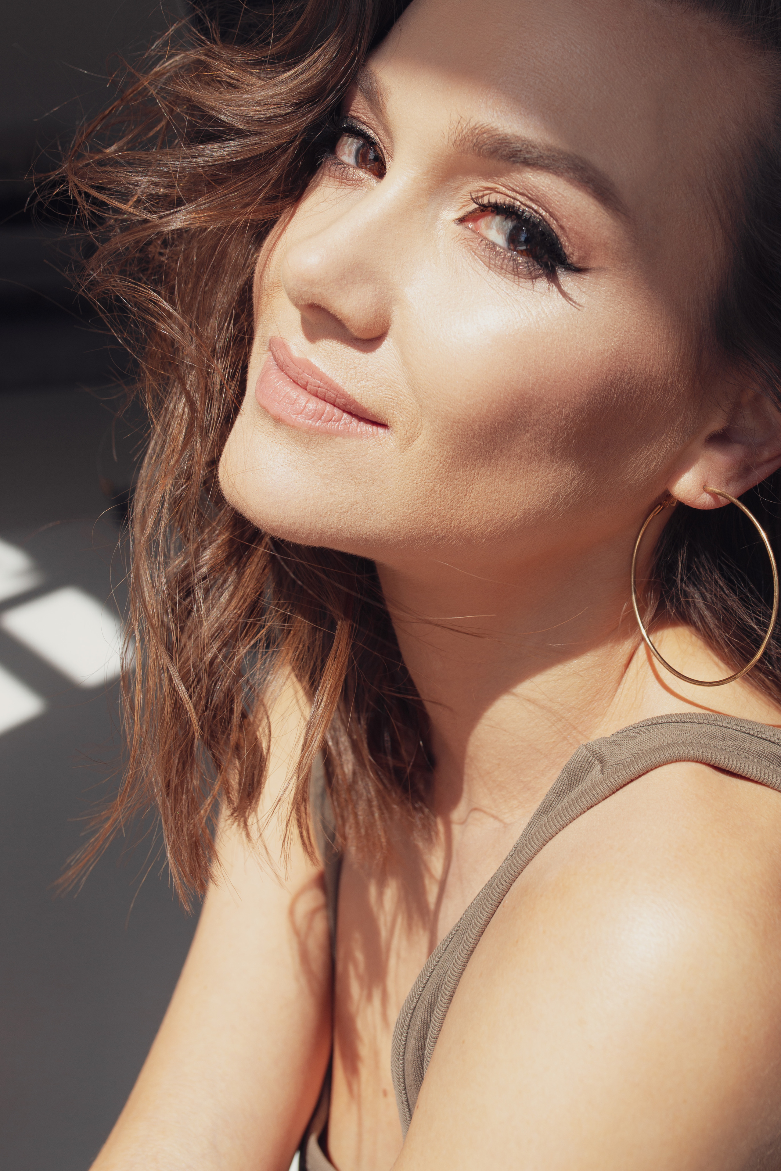 Крупный женственный потрет