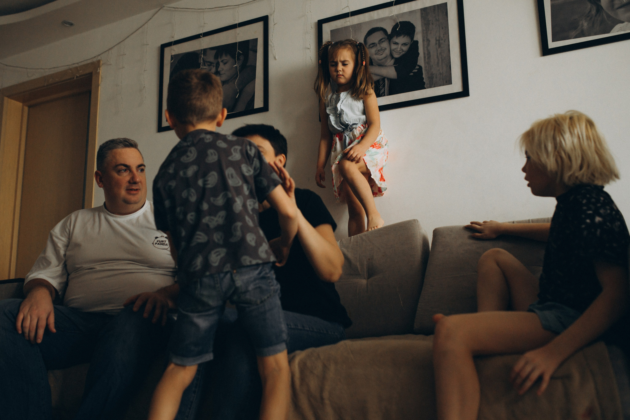 Лида, Арсений, Гера, Дара, Корвин. Фотограф Людмила Оюн