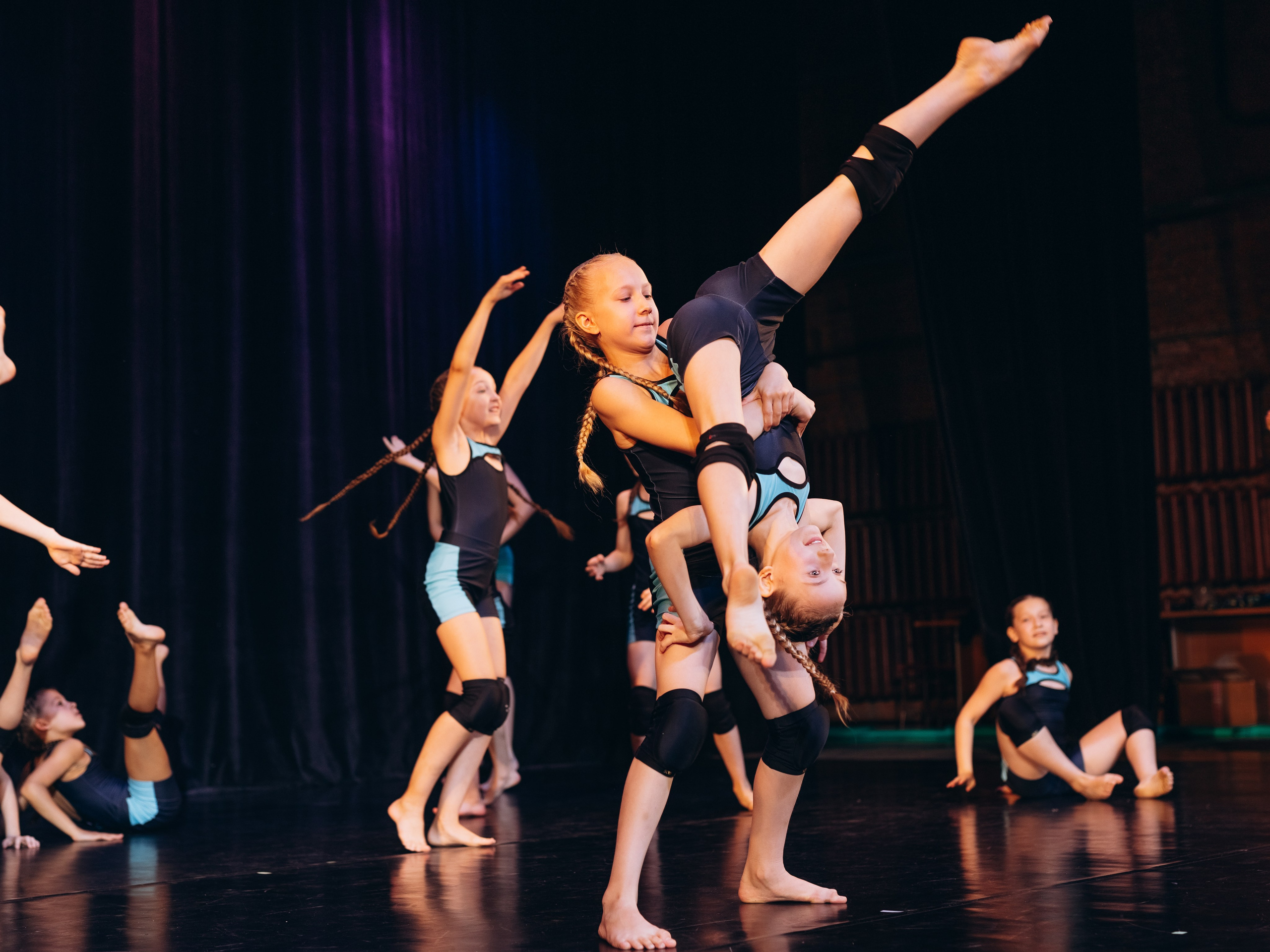 Сцена. Фотограф Людмила Оюн