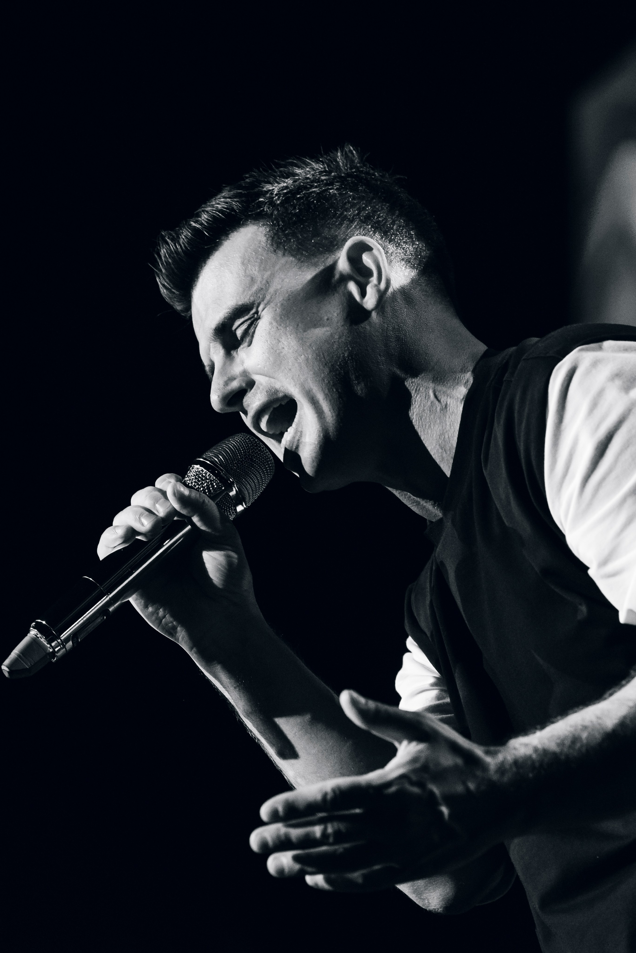 Кирилл Туриченко — Вегас Сити Холл. Бренд-фотограф для экспертов и блогеров в Москве Влада Горбовская