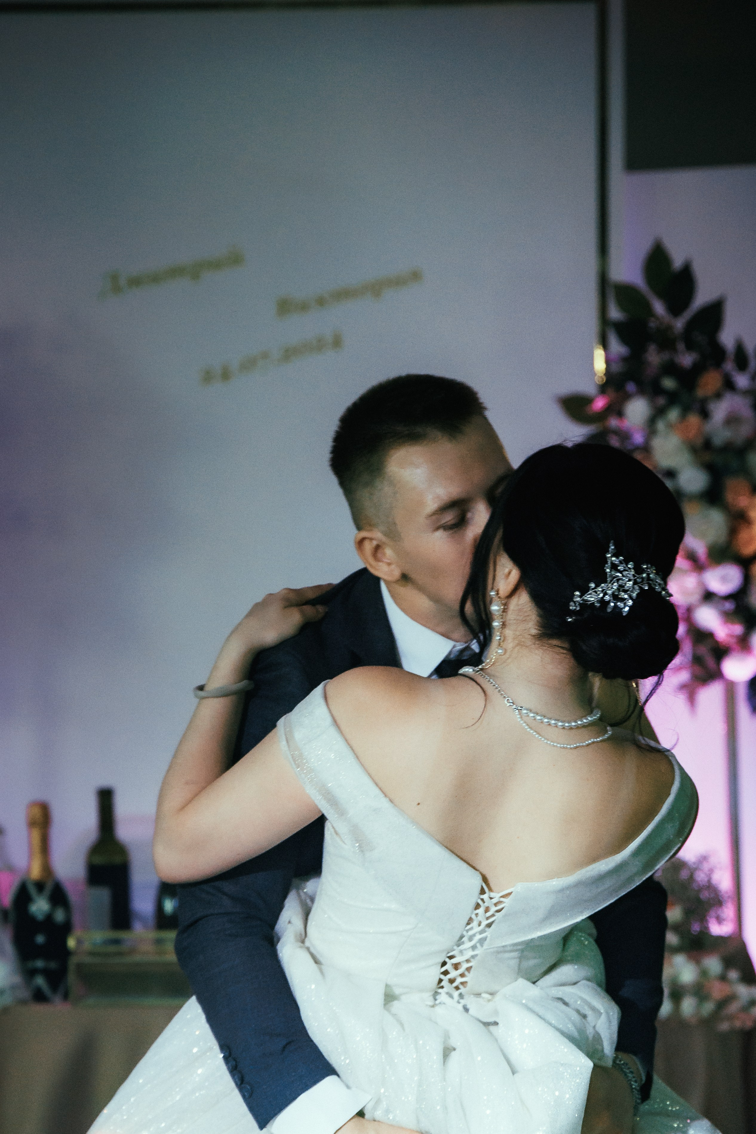 Дмитрий и Виктория. Свадебный и семейный фотограф в г. Волхов Алексей Кочерыжкин