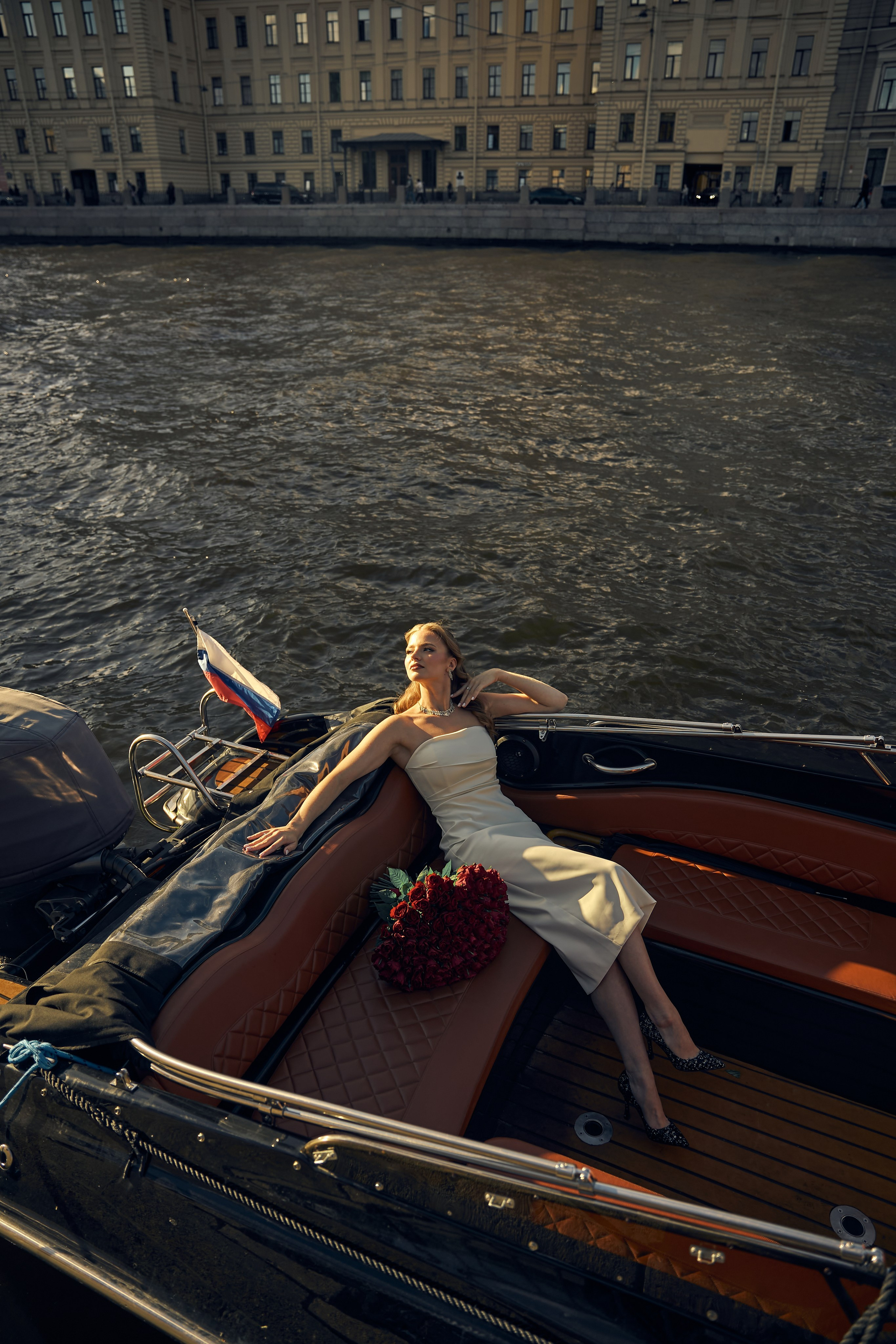 WEDDING / LOVE STORY