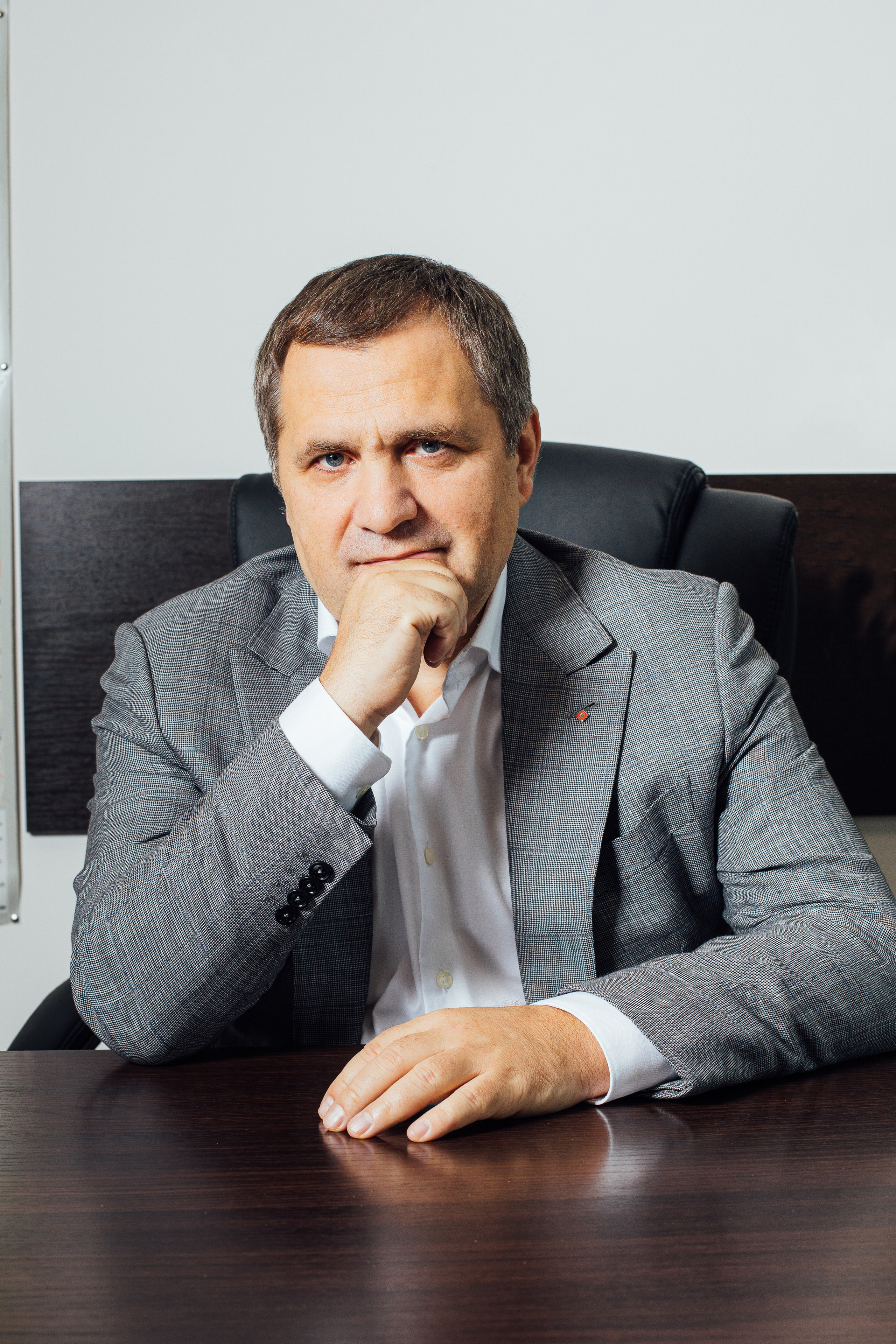 Верный. Свадебный и портретный фотограф в Королёве Сергей Чихарев