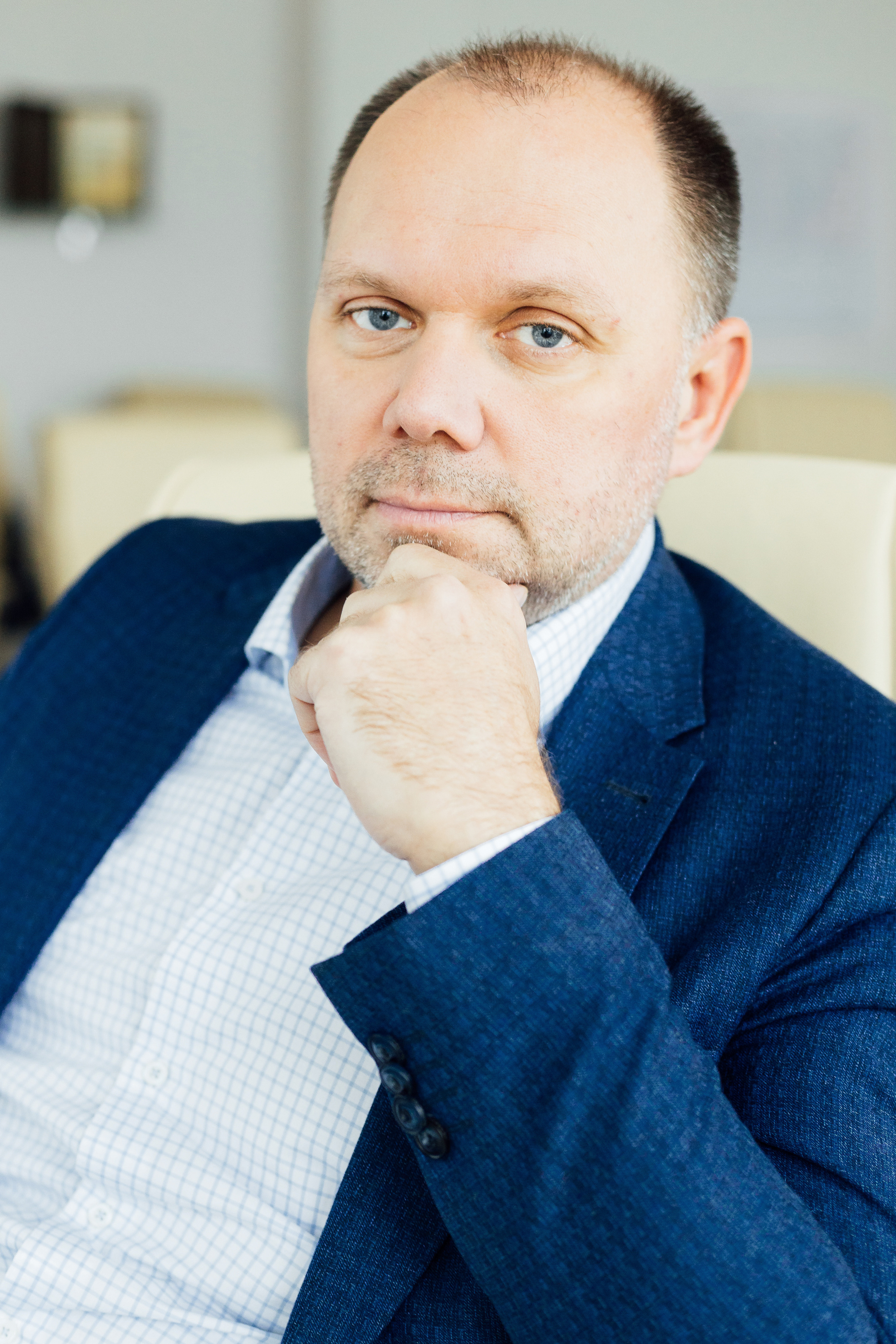 Верный. Свадебный и портретный фотограф в Королёве Сергей Чихарев