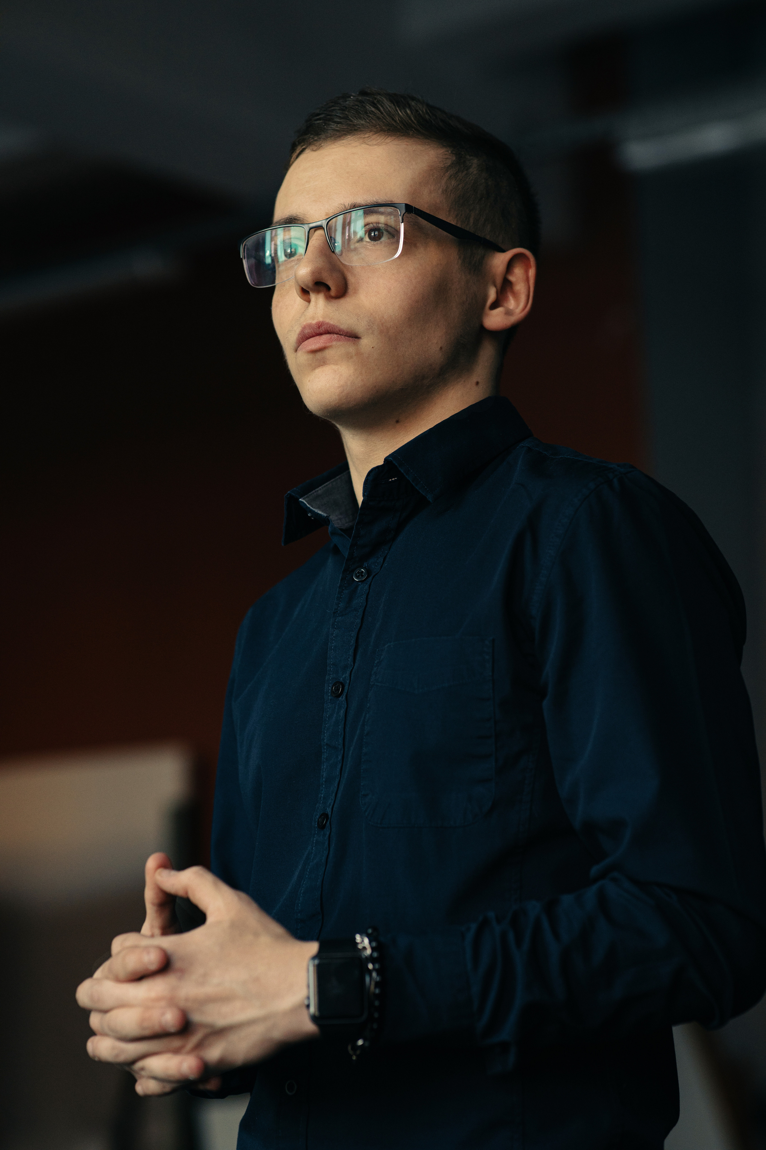 мужской портрет, контент фотосессия, студийный портрет