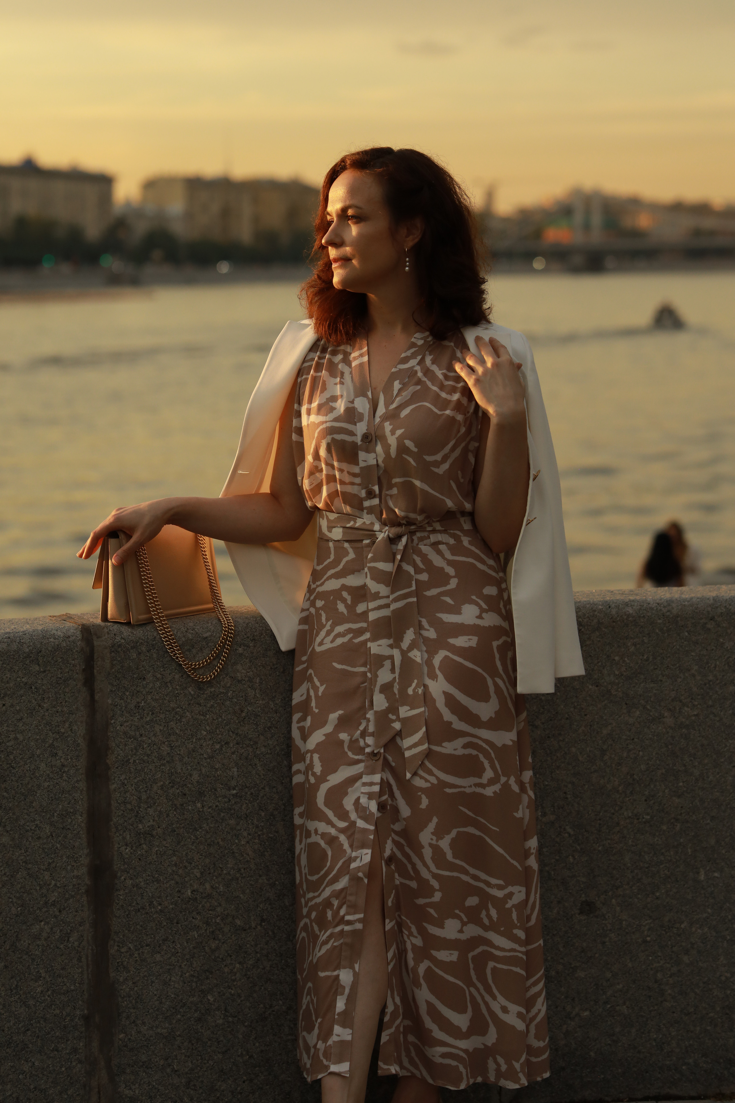 женский портрет, женский фотограф Москва, фотопрогулка по Москве, портретная фотосессия, женский портрет Подольск, фотосессия в парке горького