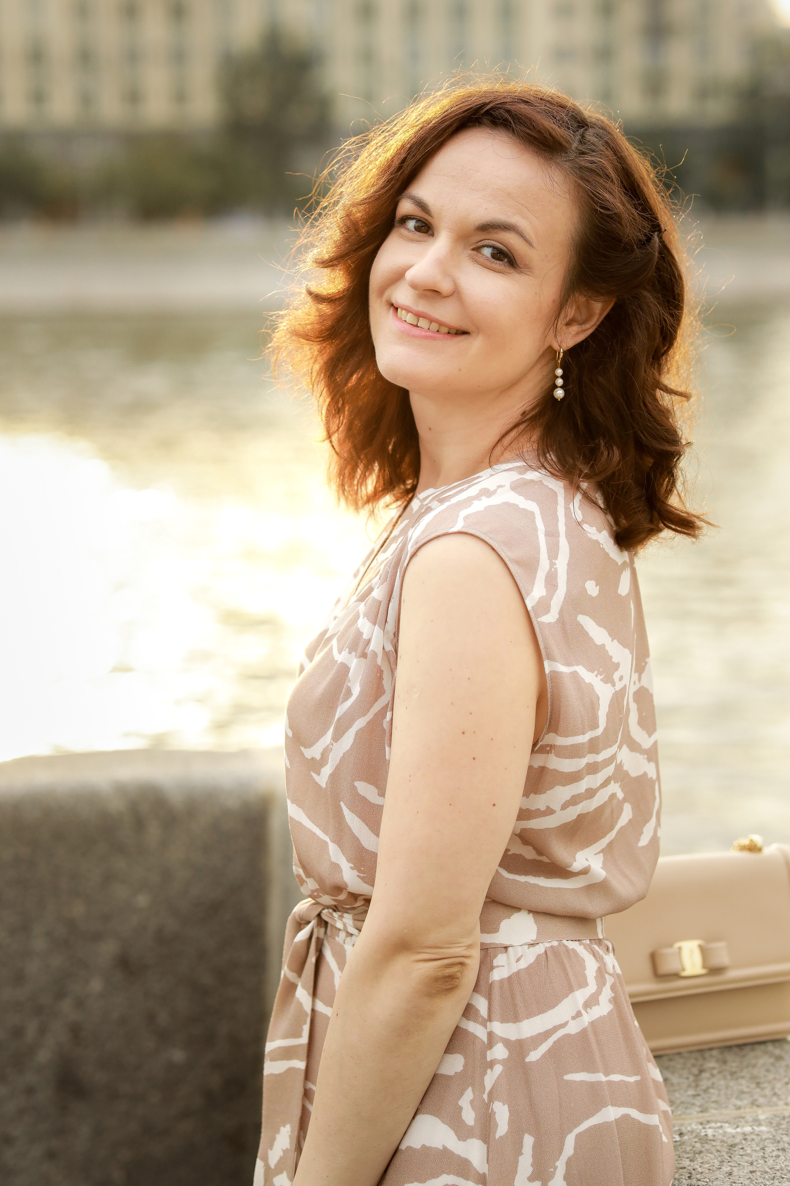 женский портрет, женский фотограф Москва, фотопрогулка по Москве, портретная фотосессия, женский портрет Подольск, фотосессия в парке горького