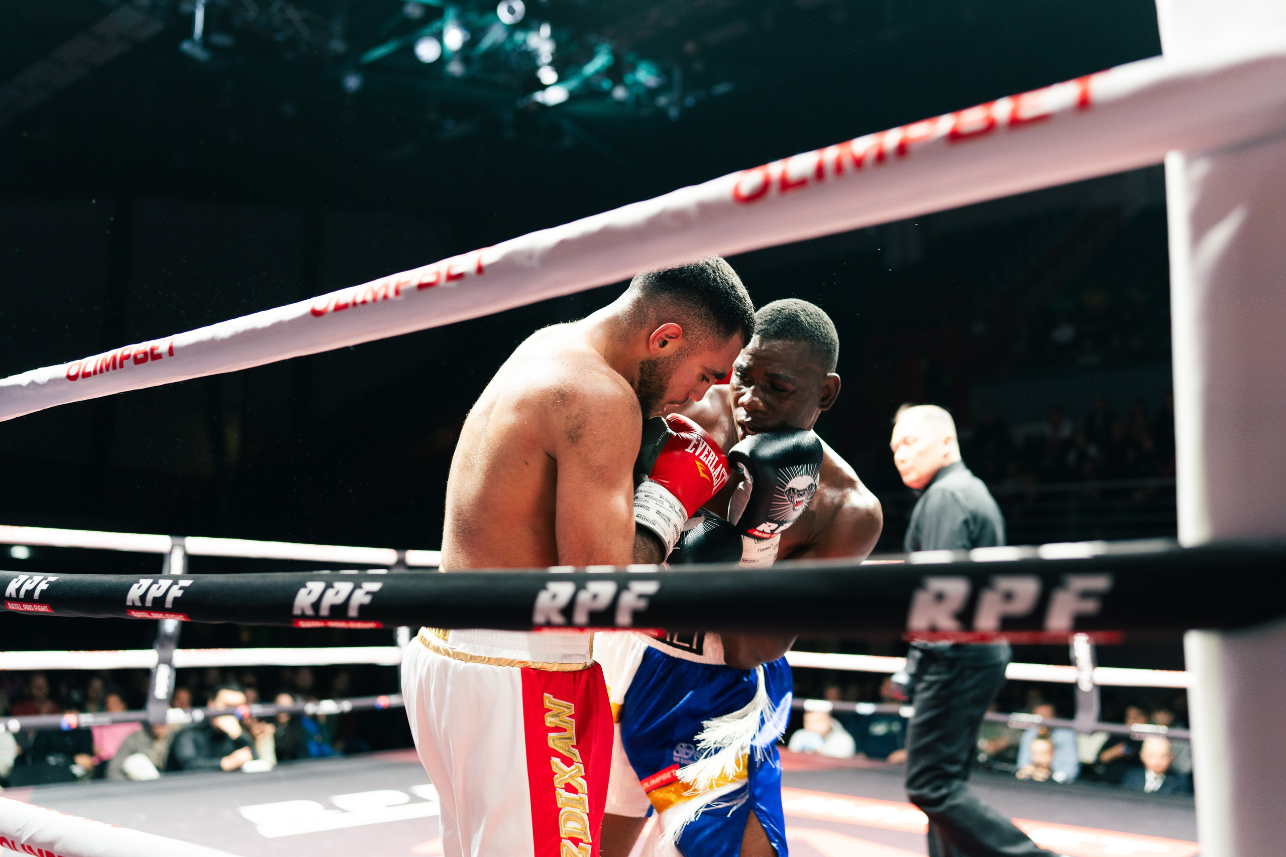 Бокс. Фотограф в СПБ Алмаз Камаев