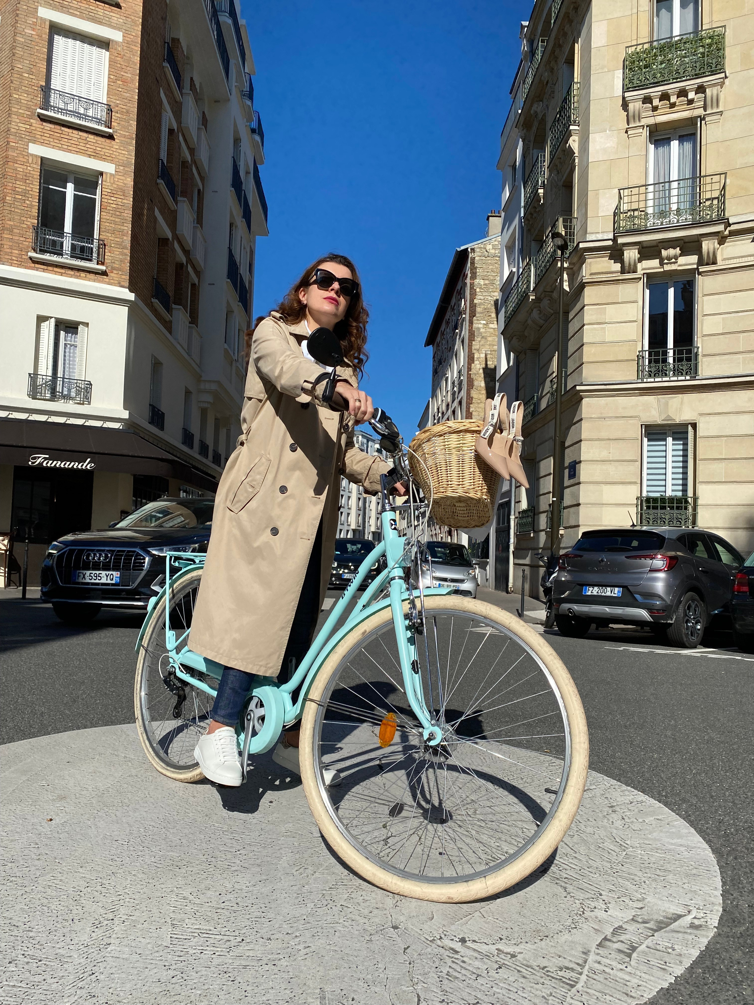 Контент креаторство. Julia Brulé | Styliste Personnelle & Fashion à Paris et Moscou
