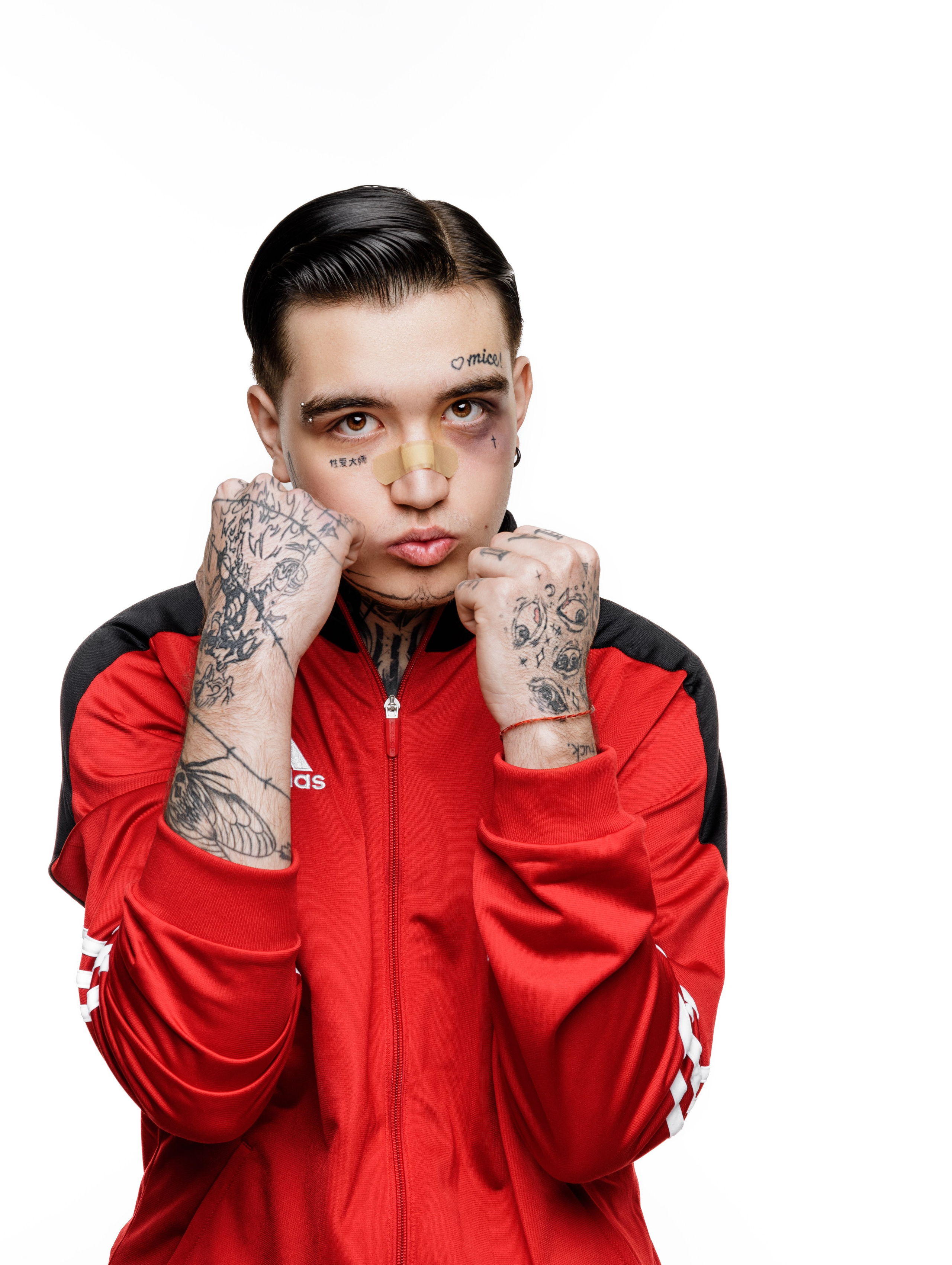 CULT OF HAIR by main stage. Фотограф для маркетплейсов в Москве Озерова Кристина