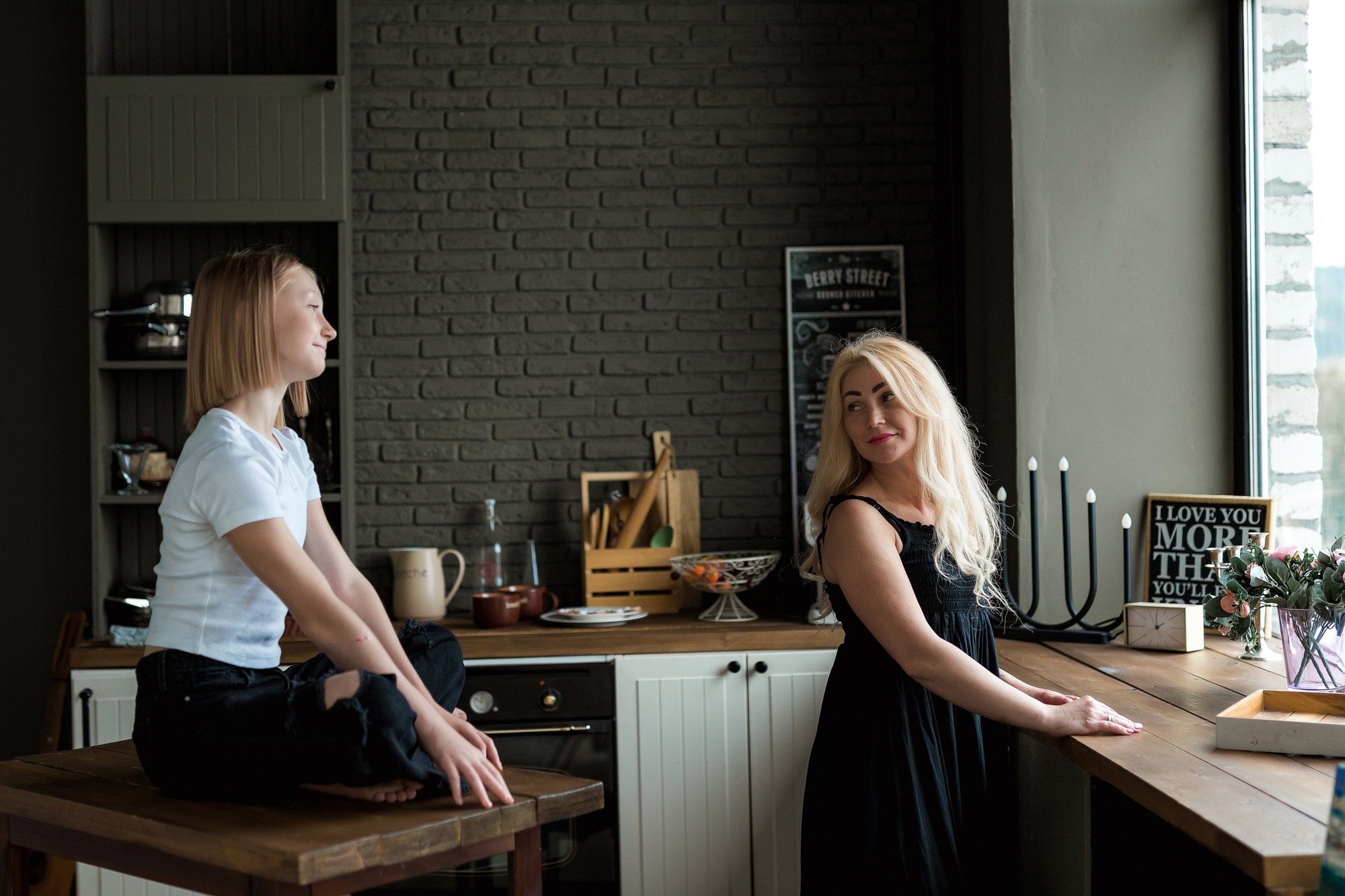 Фотостудии Барнаул. Свадебный репортажный и фуд фотограф в Барнауле Гайфулин Виталий