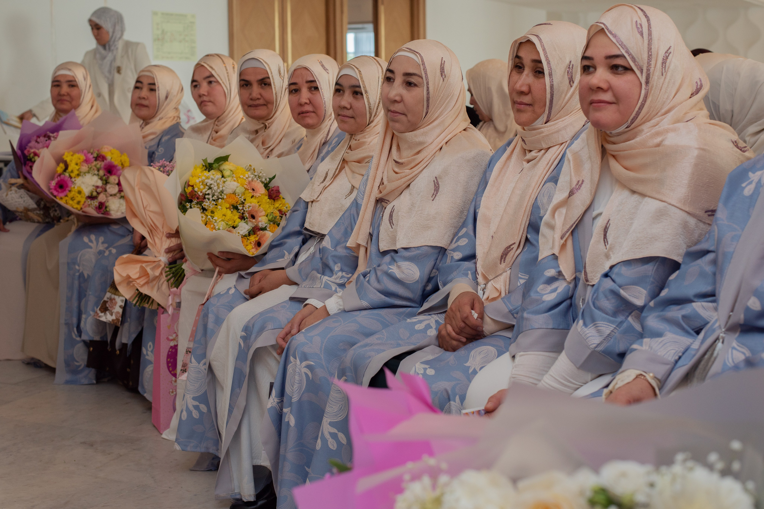 Выпускной в Евразийской женской гуманитарной академии. Лина Курочка — ваш фотограф