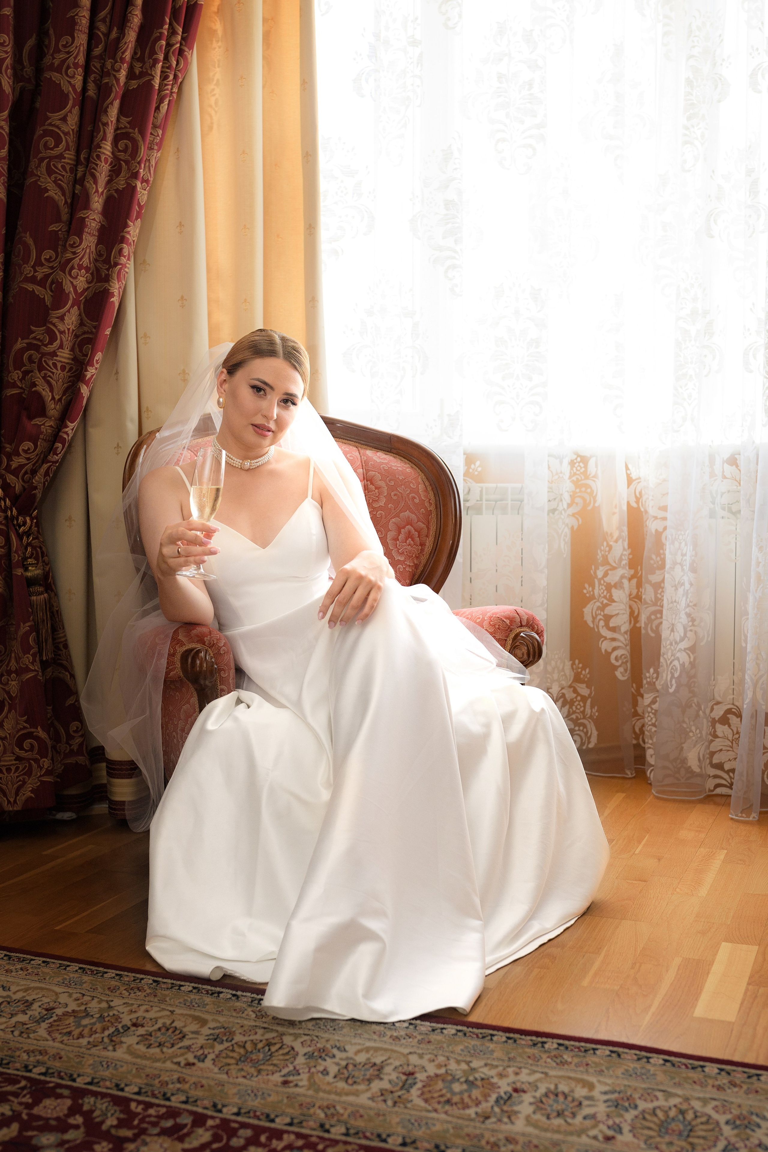 Александра. Фотограф крещение, венчание, свадьба, школьные фото, 18+