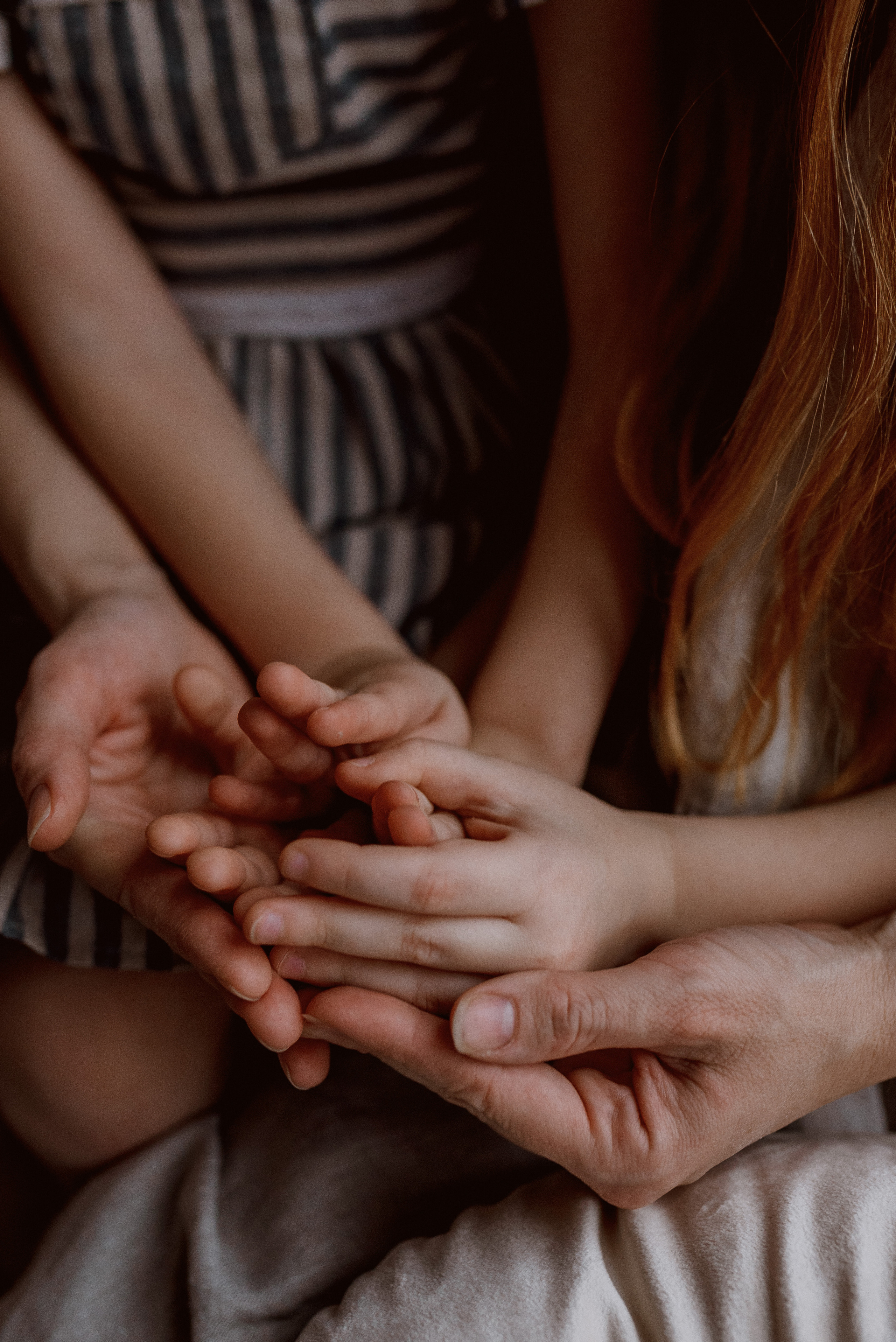 Наталья с дочками. Семейный Lifestyle фотограф в Саратове Жанна Суркова