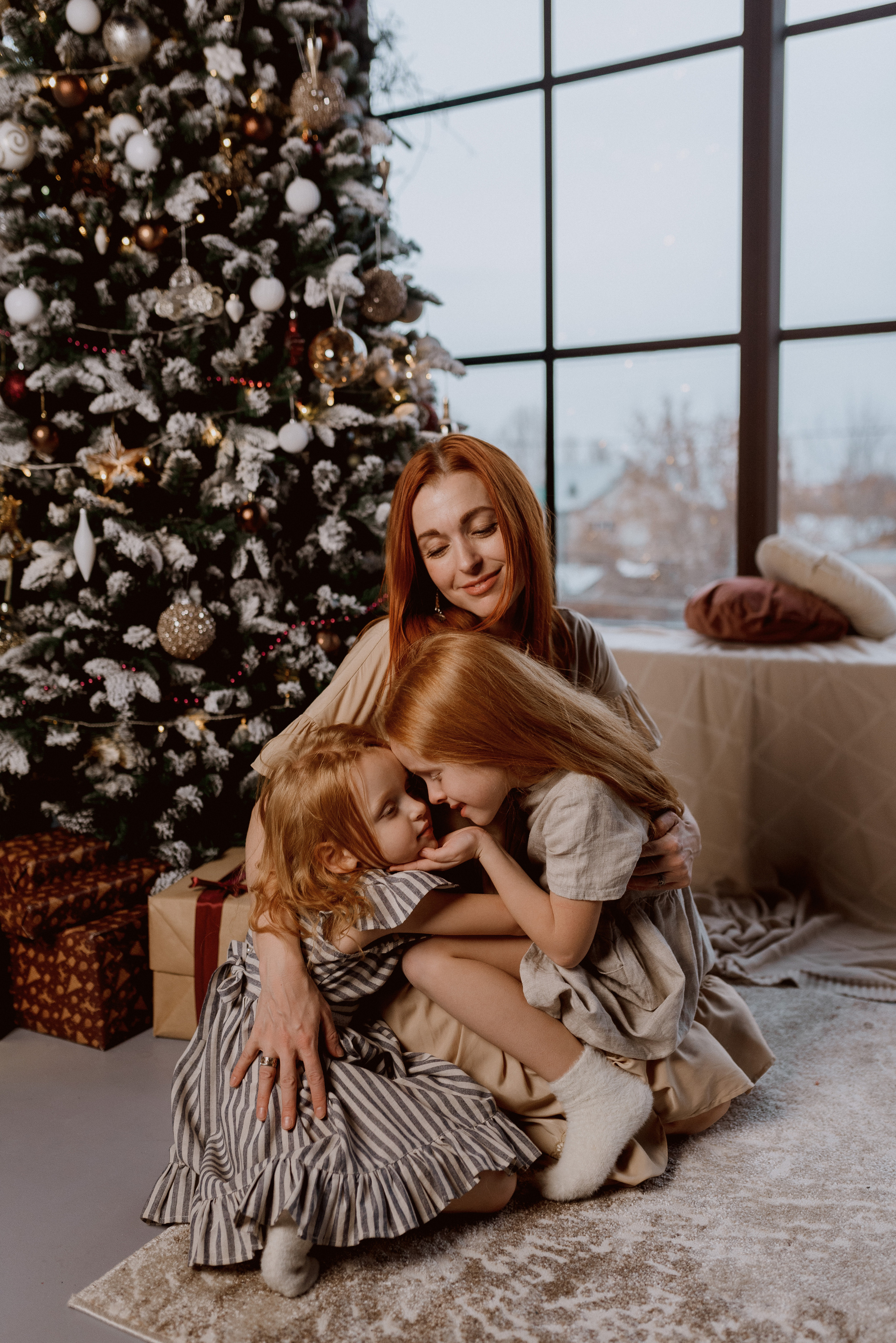 Наталья с дочками. Семейный Lifestyle фотограф в Саратове Жанна Суркова