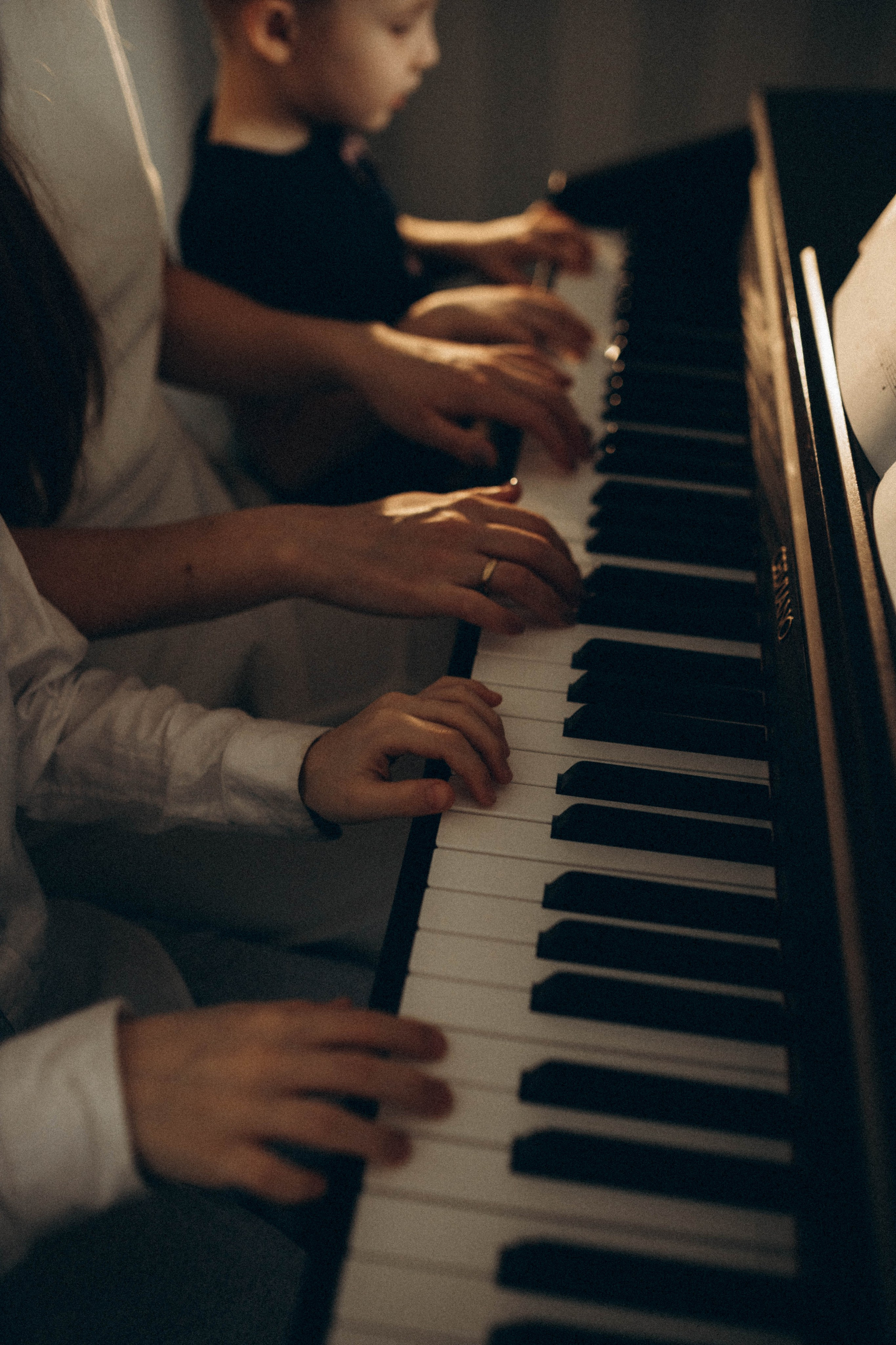 Преподаватель музыки