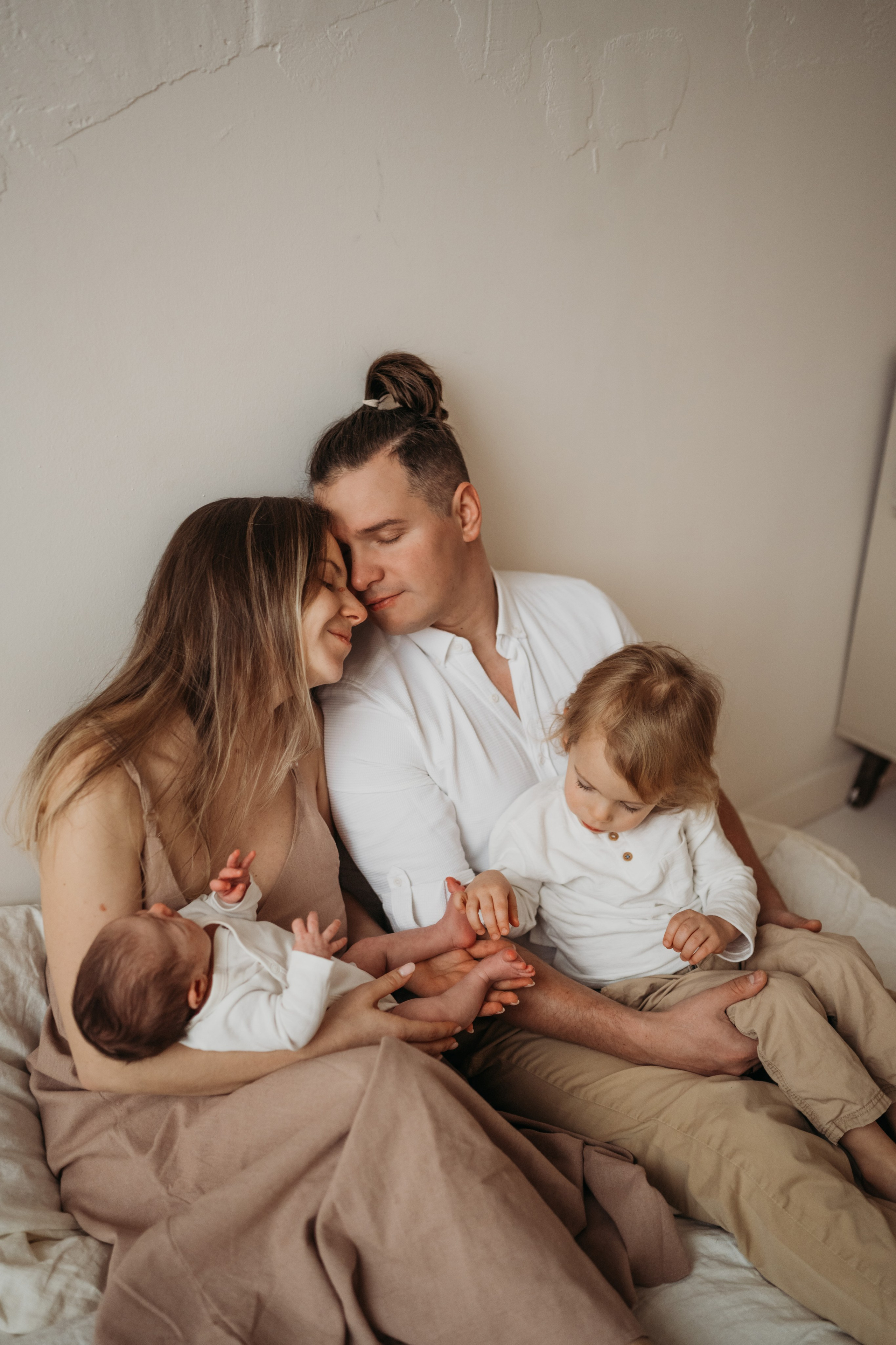 Тамара, Валентин, Елисей и Василиса. Дьяконова Валерия семейный и детский фотограф в Санкт-Петербурге