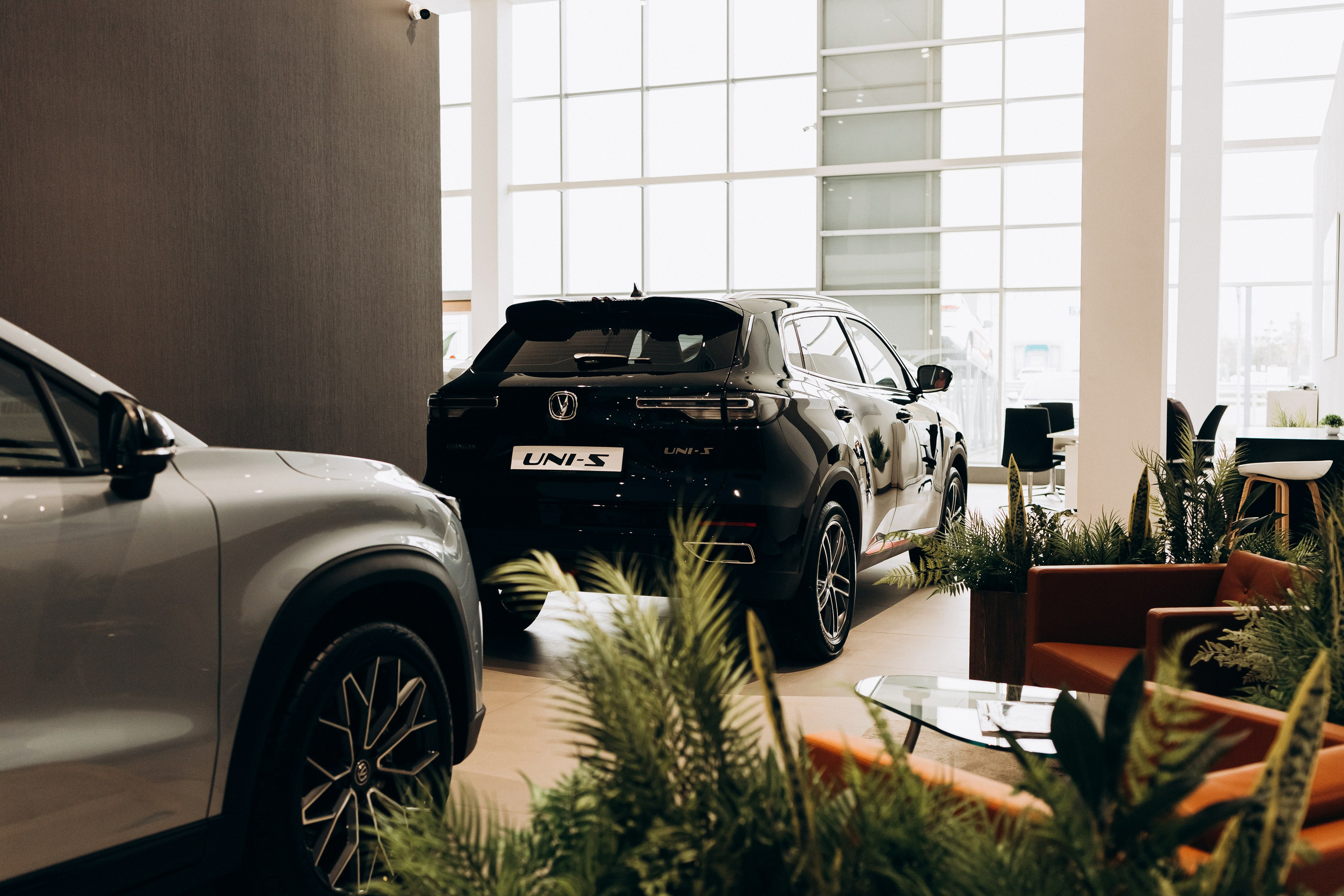 Автосалон OMODA \ Jaecoo \ Changan. Фотограф в Краснодаре Лагунов Владимир