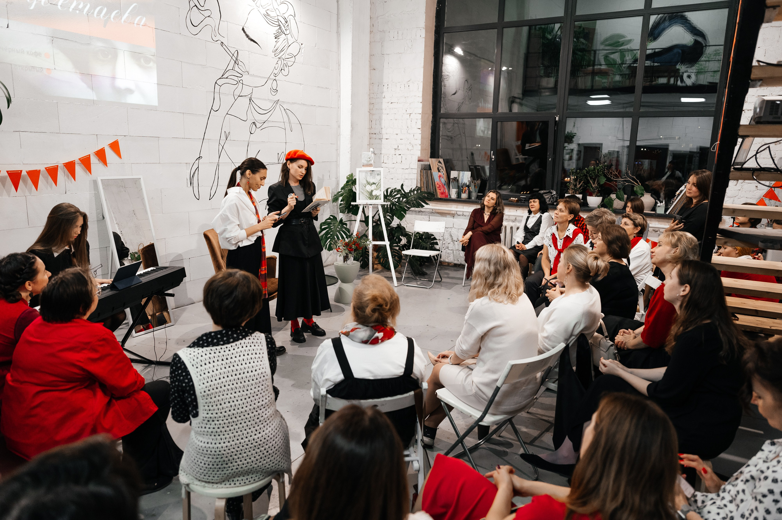 Вечер поэзии Цветаевой, клуб Читалка. Wedding and family photographer USA