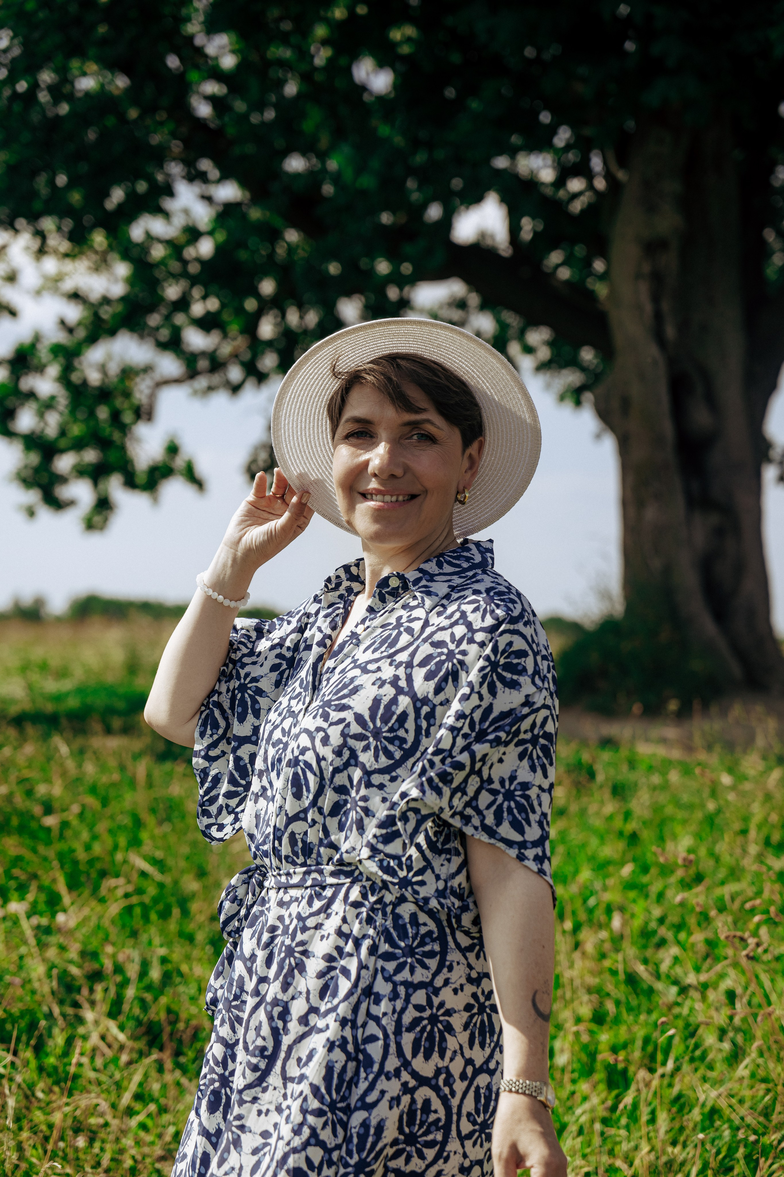 Семейный фотодень в фотостудии-даче, г. Пушкине и у легендарного Древа. Профессиональный фотограф в Санкт-Петербурге Александр Волосенцев