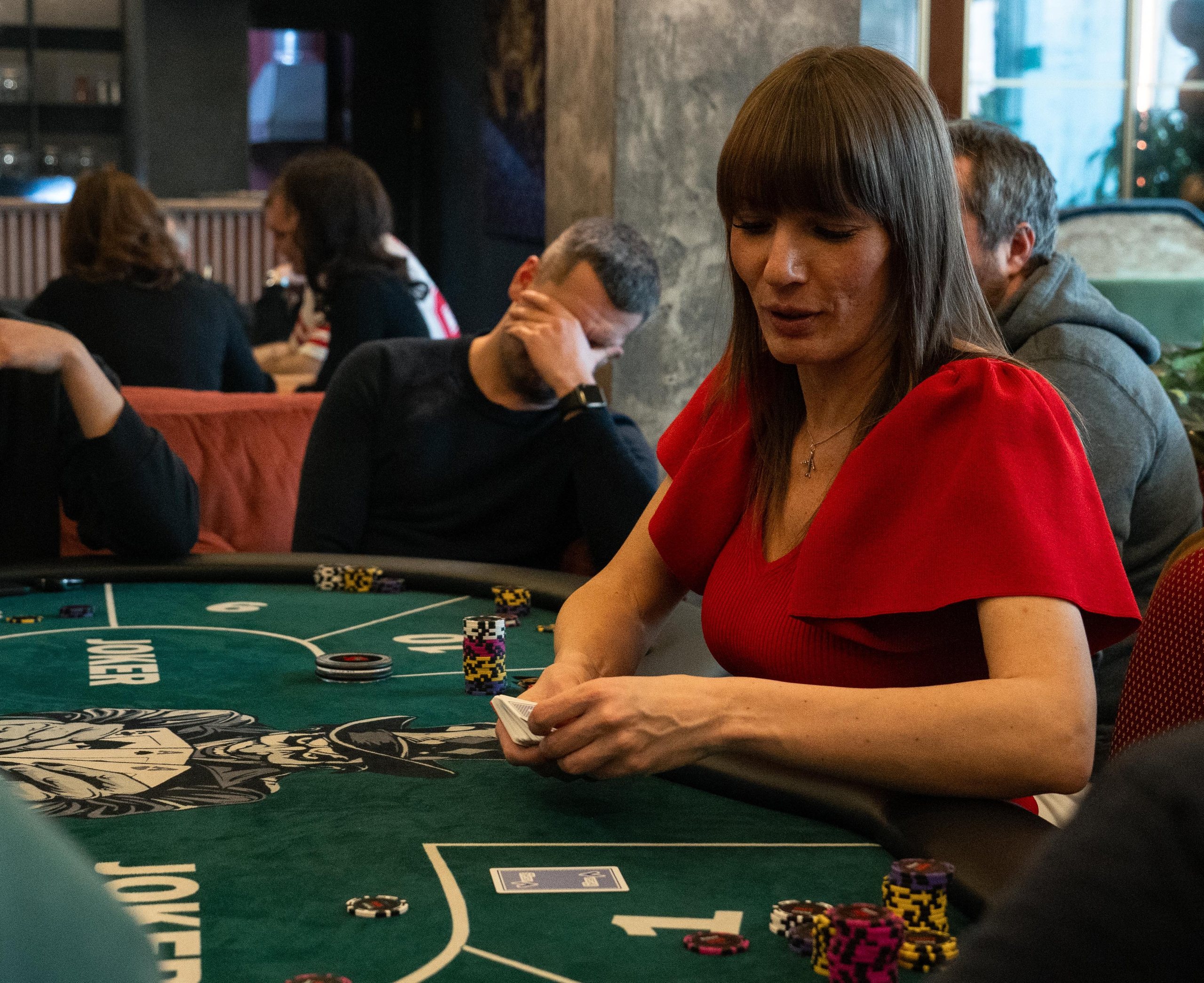 Joker Poker Club 28.02.2026. Коммерческий и художественный фотограф и видеограф в Москве Арсений Тургенев