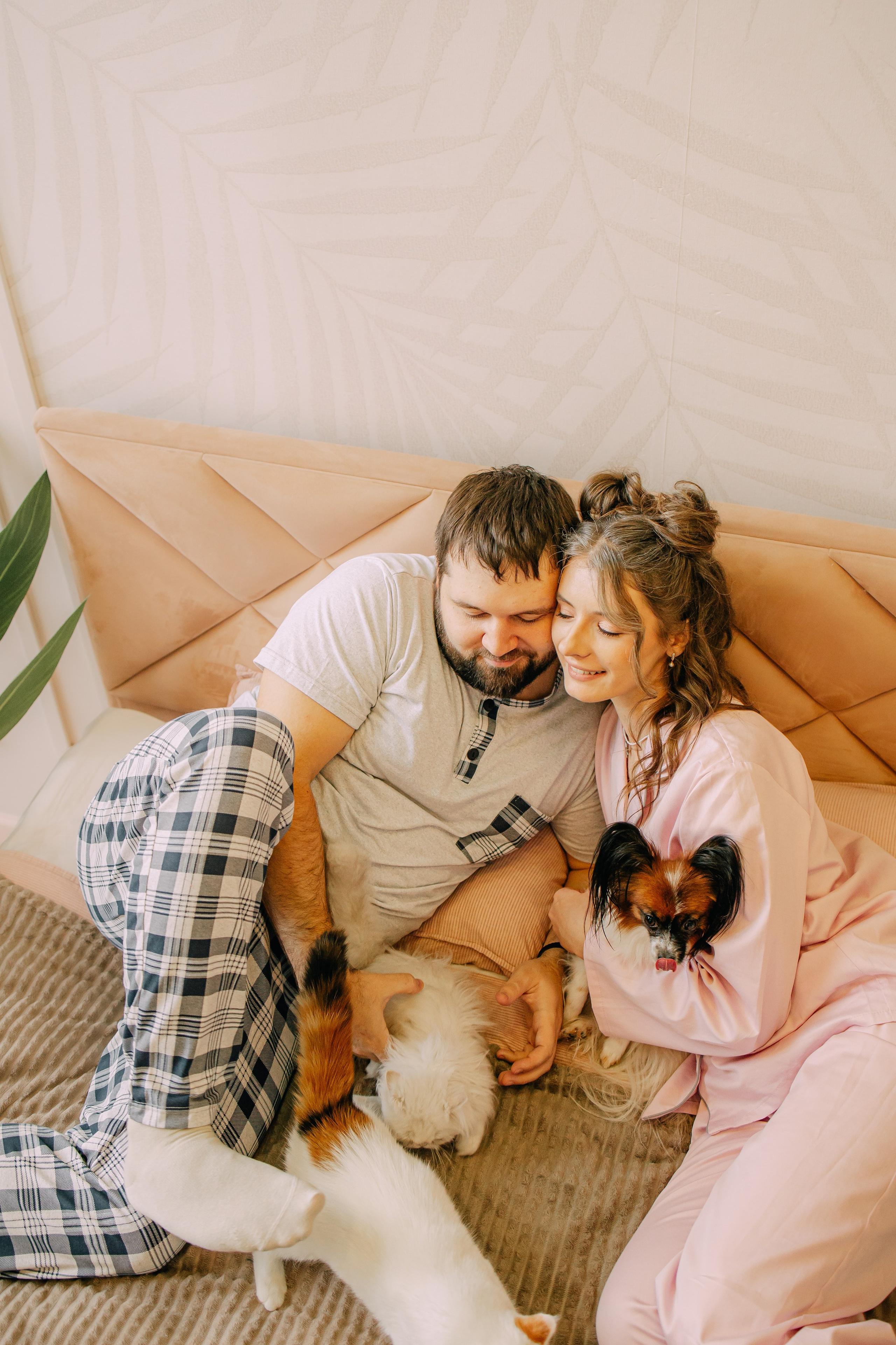 Султан, Мэй Мэй и Шанталь и их семья