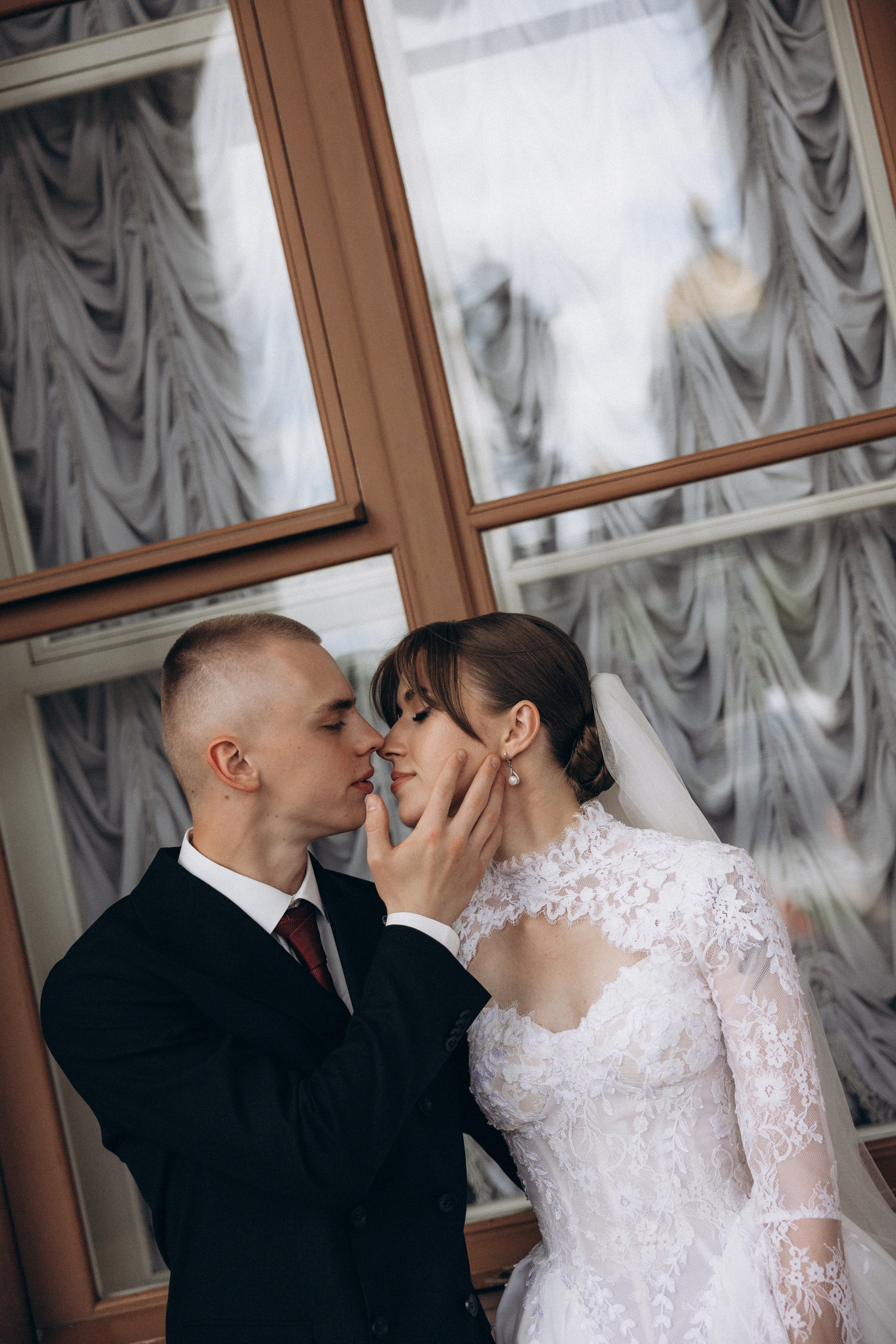 Настя & Кирилл / Загс Адмиралтейского рна. Phdkvmr.ru