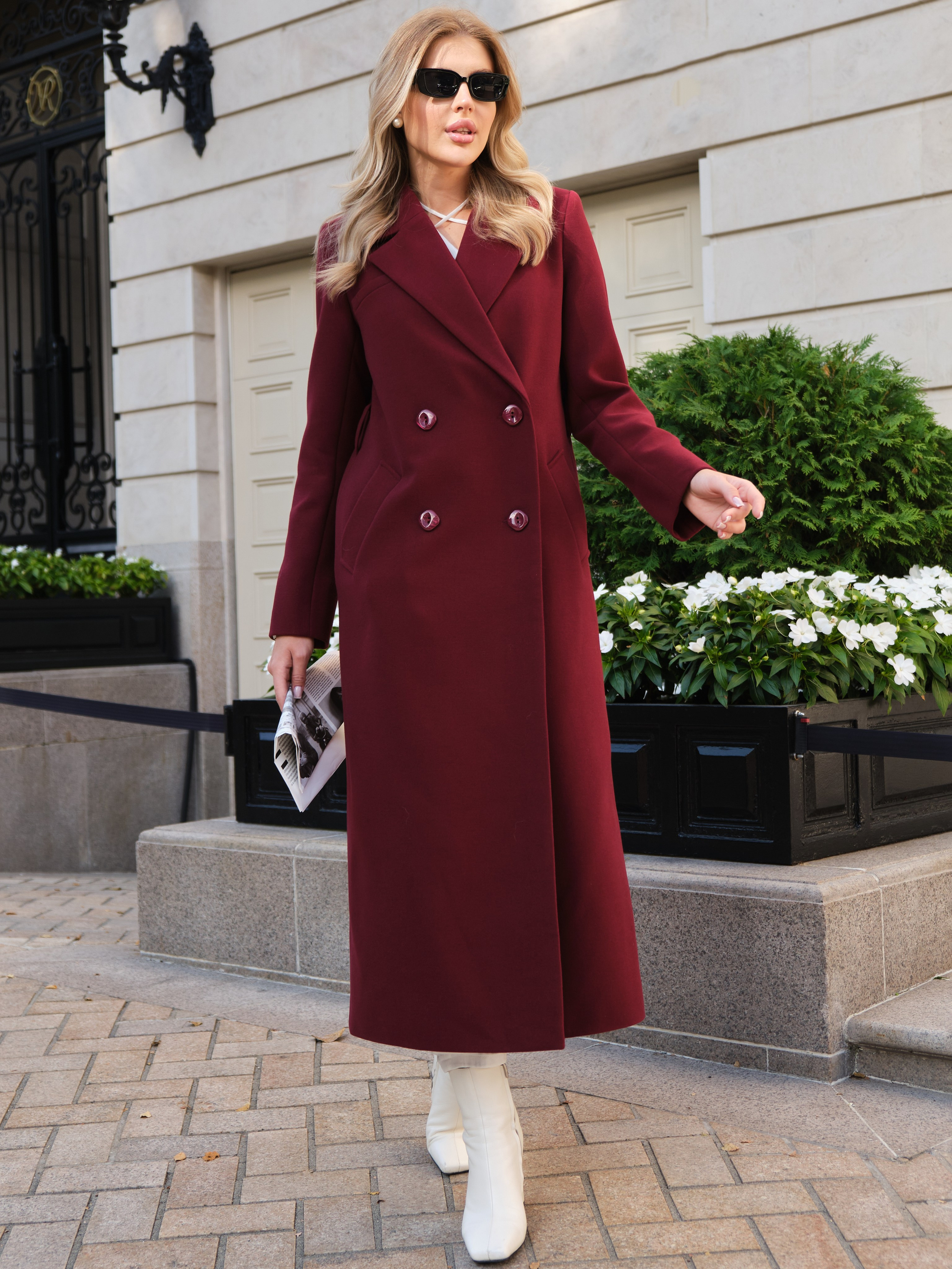 Женские пальто. Фотостудия для Wildberries Ozon