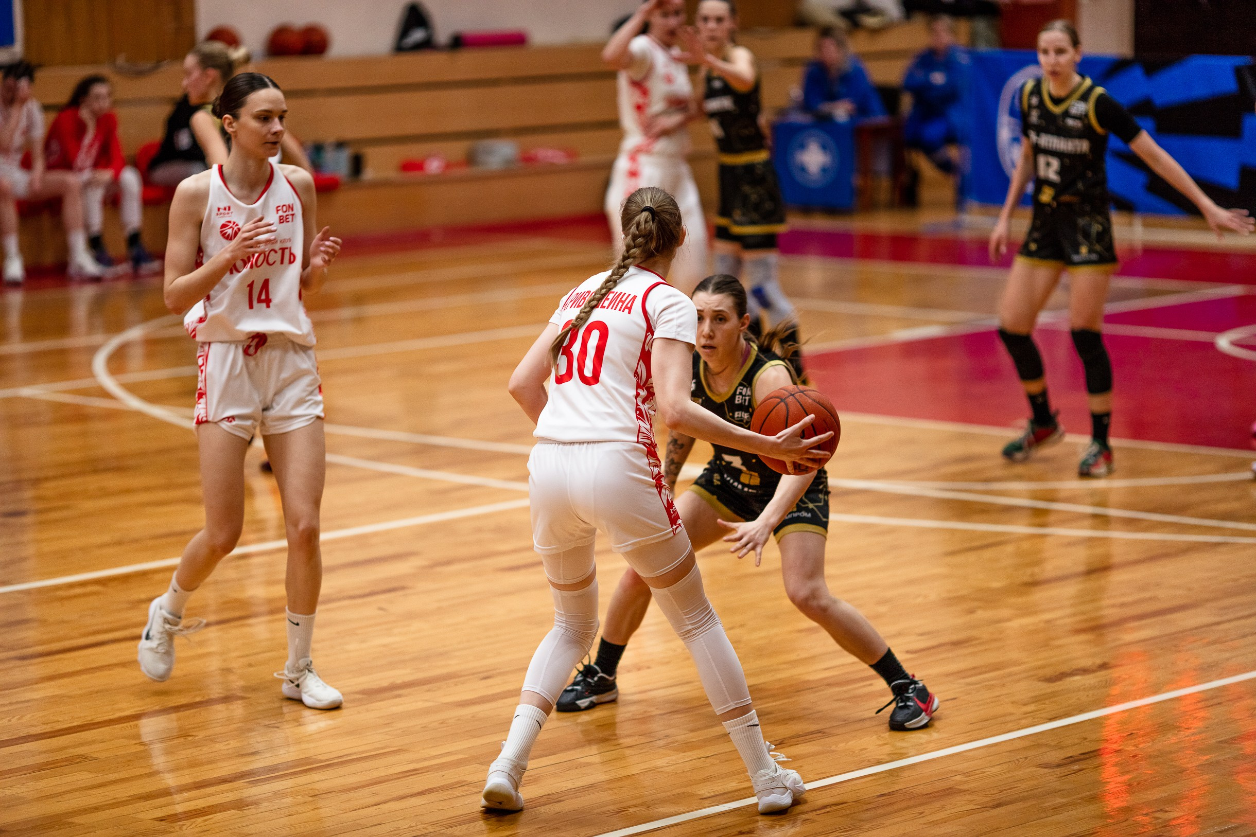 БК Юность — ЧГУ-Атланта / 3 игра. Фотография