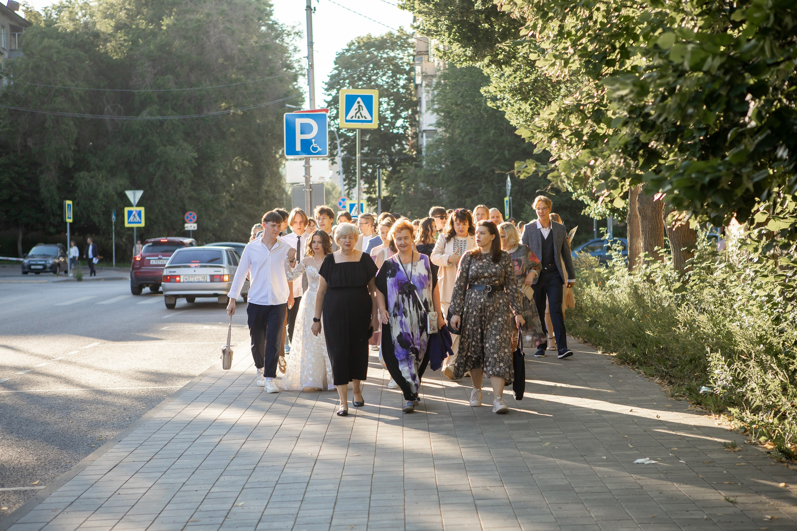 Выпускной Гимназия 12 2024 г. Свадебный и портретный Фотограф в Липецке Дмитрий Котюков