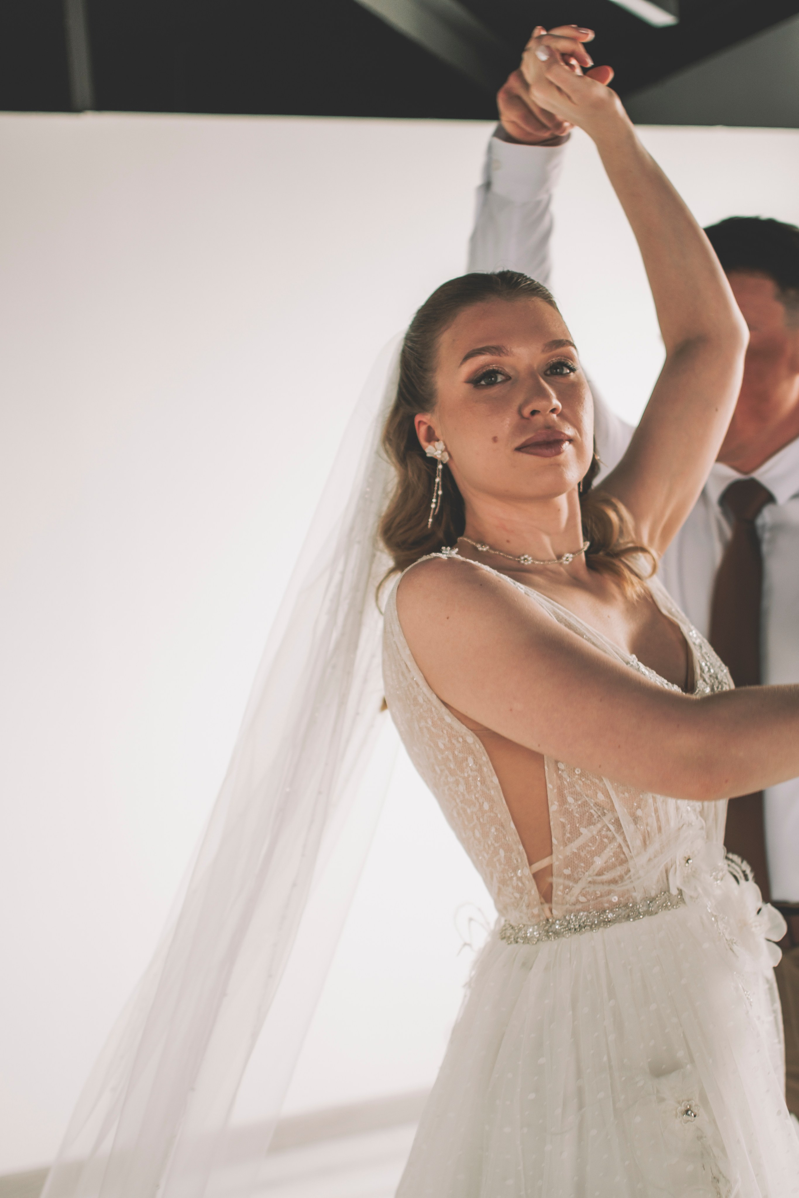 Альберт и Анастасия (Студийная фотосессия, роспись в ДК Нефтяник + фотосессия с гостями). Семейный и свадебный фотограф Губкинский и Ставрополь