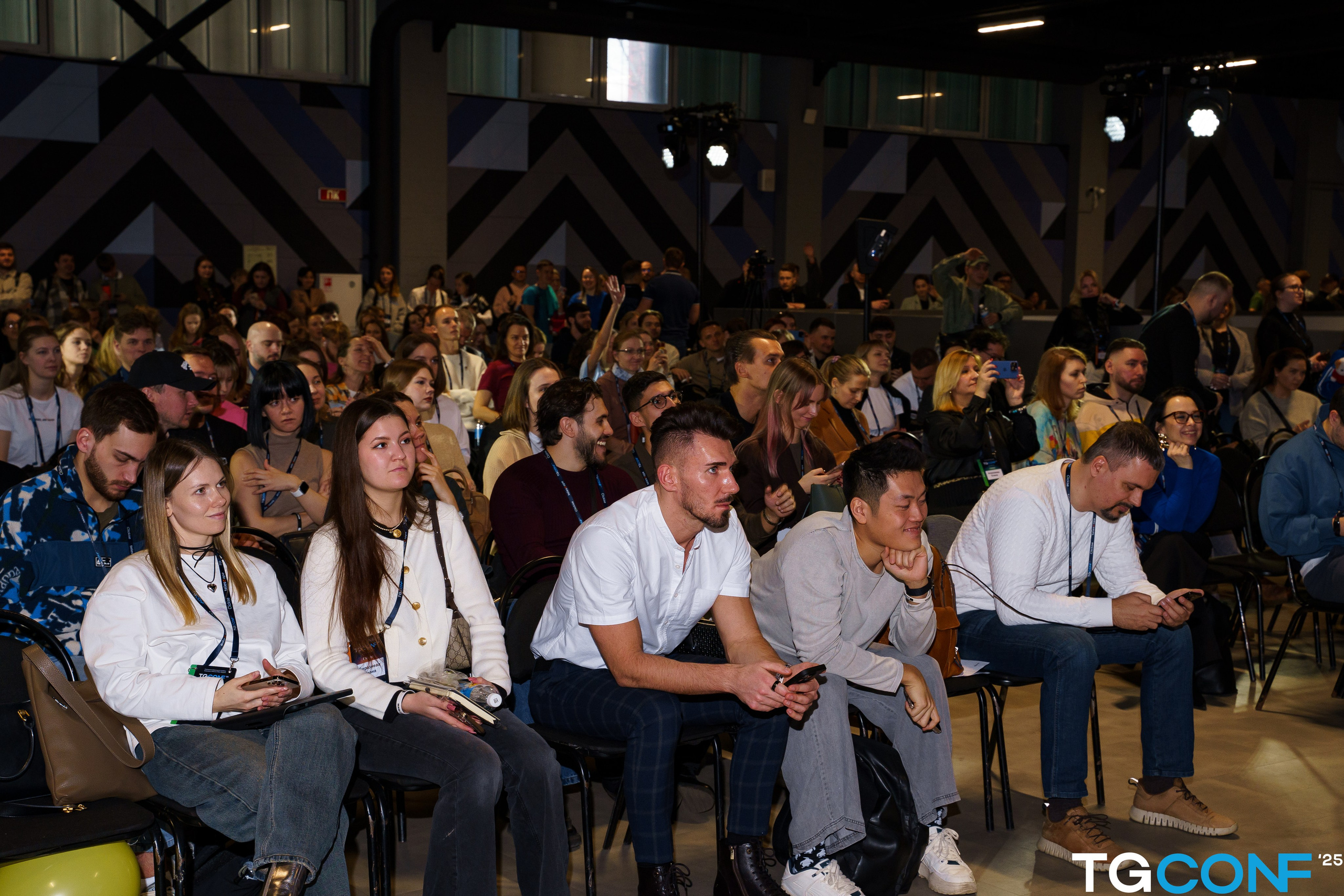 ТG CONFеренция с Ириной Хакамадой. Фотограф женского портрета и репортажной съёмки Алексеева Анна г. Москва