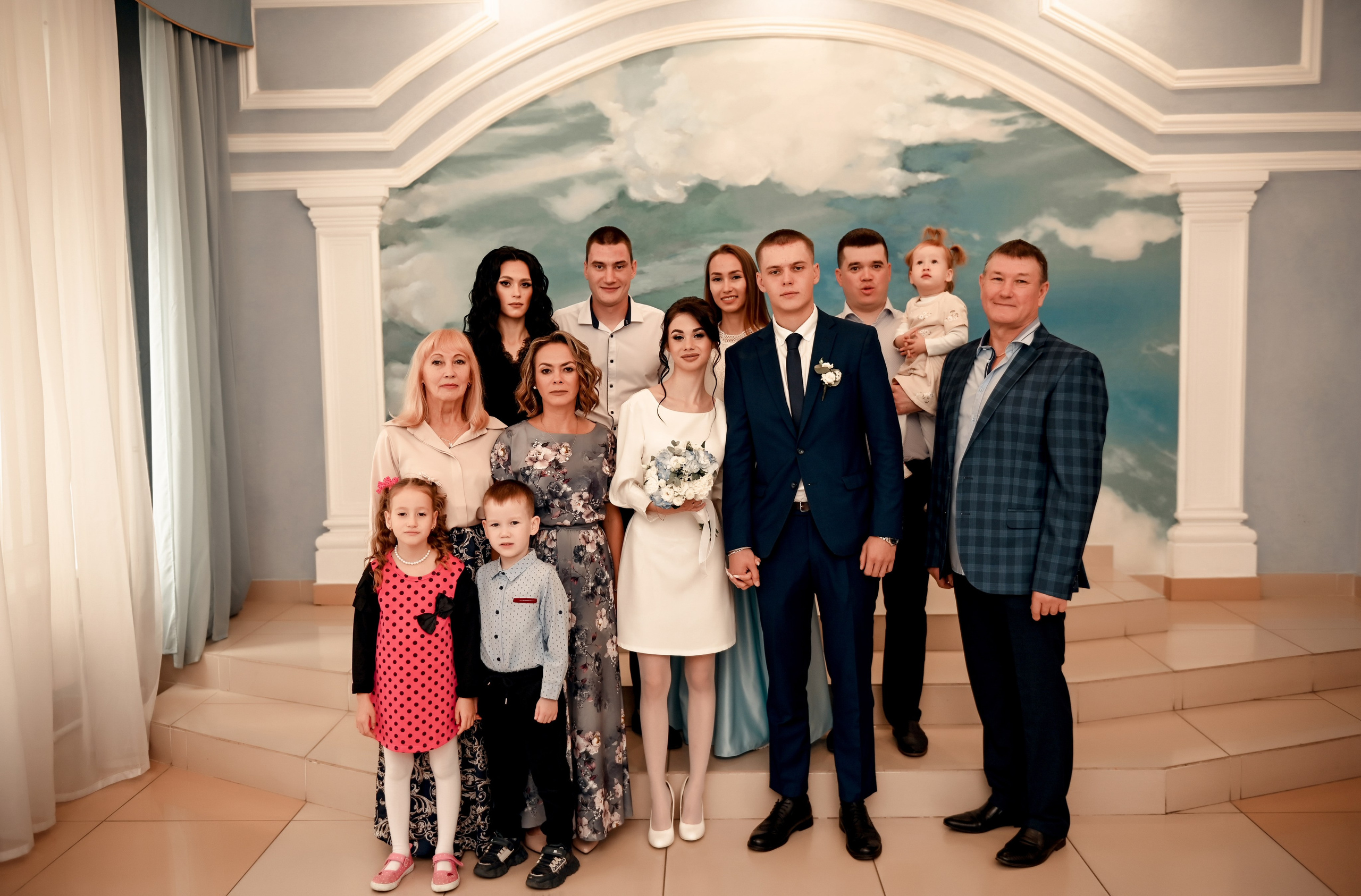 Небольшая часть фото со свадебной съемки Алексея и Даши. Свадебный, семейный, детский, контент фотограф в Омске Максим Ильин