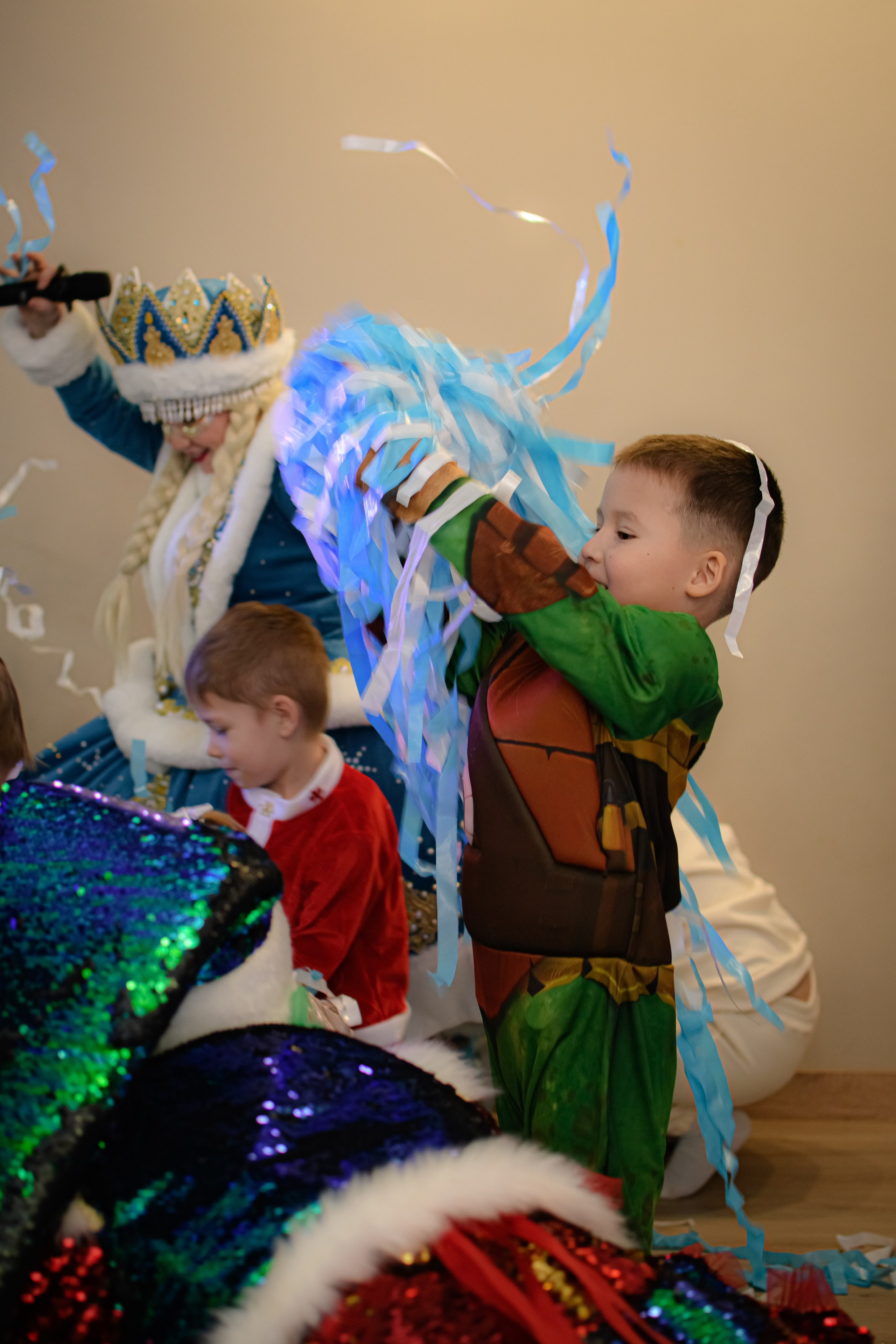 HAPPY NEW YEAR. Photokarish