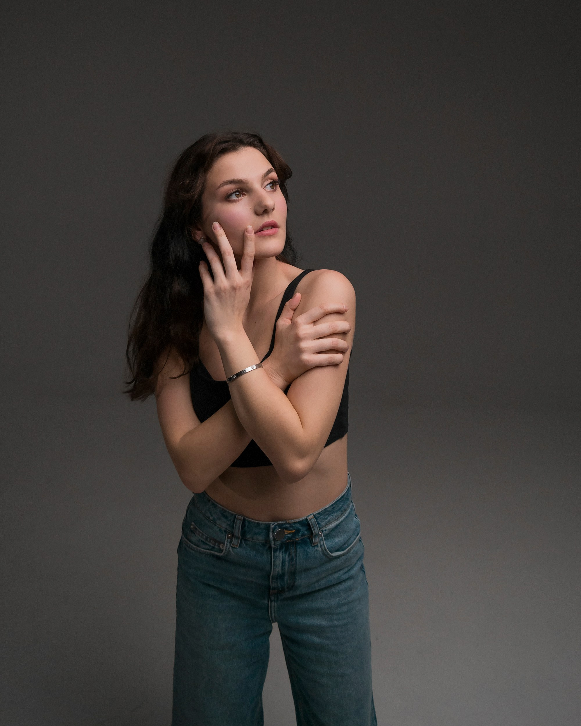 Фотосессия индивидуальная в Краснодаре. AI Фотограф Краснодар: мужские и женские фотосессии, стилизация съемки. Нейро-фотосессии онлайн