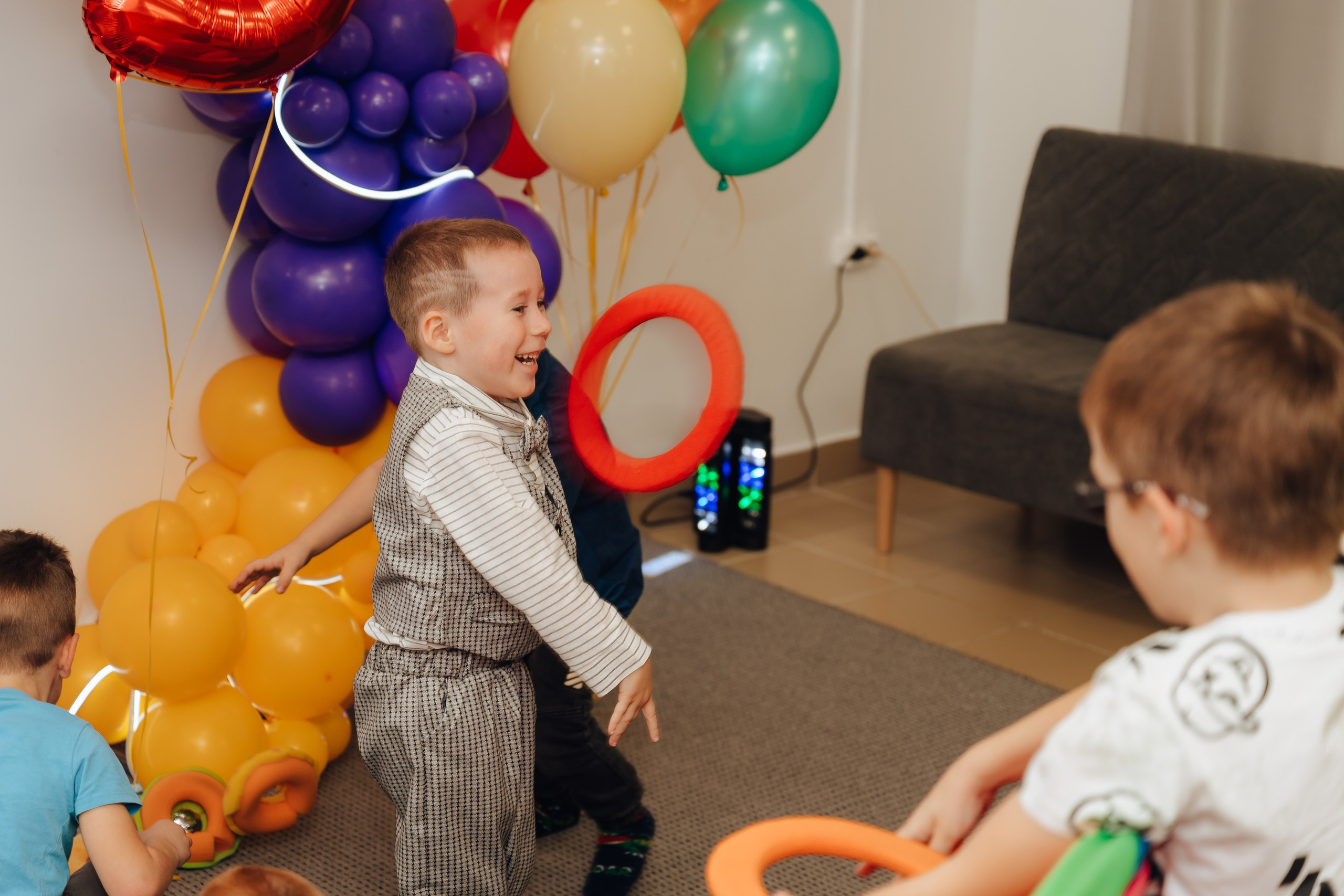 Праздник Матвея Мультифокс. Детский и семейный фотограф Катерина Мишина