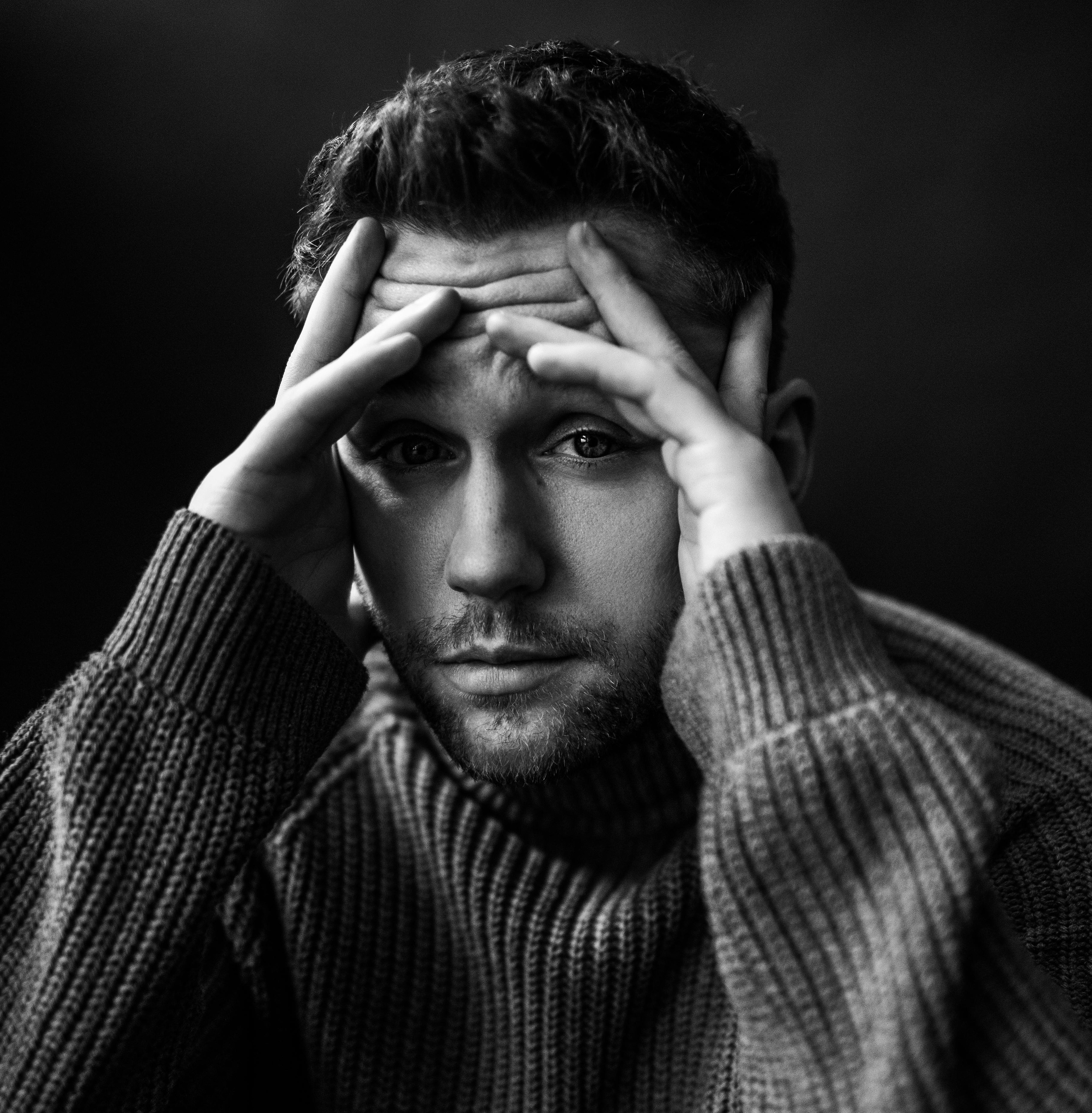 Мужской фотограф Евгения Безрук в Москве