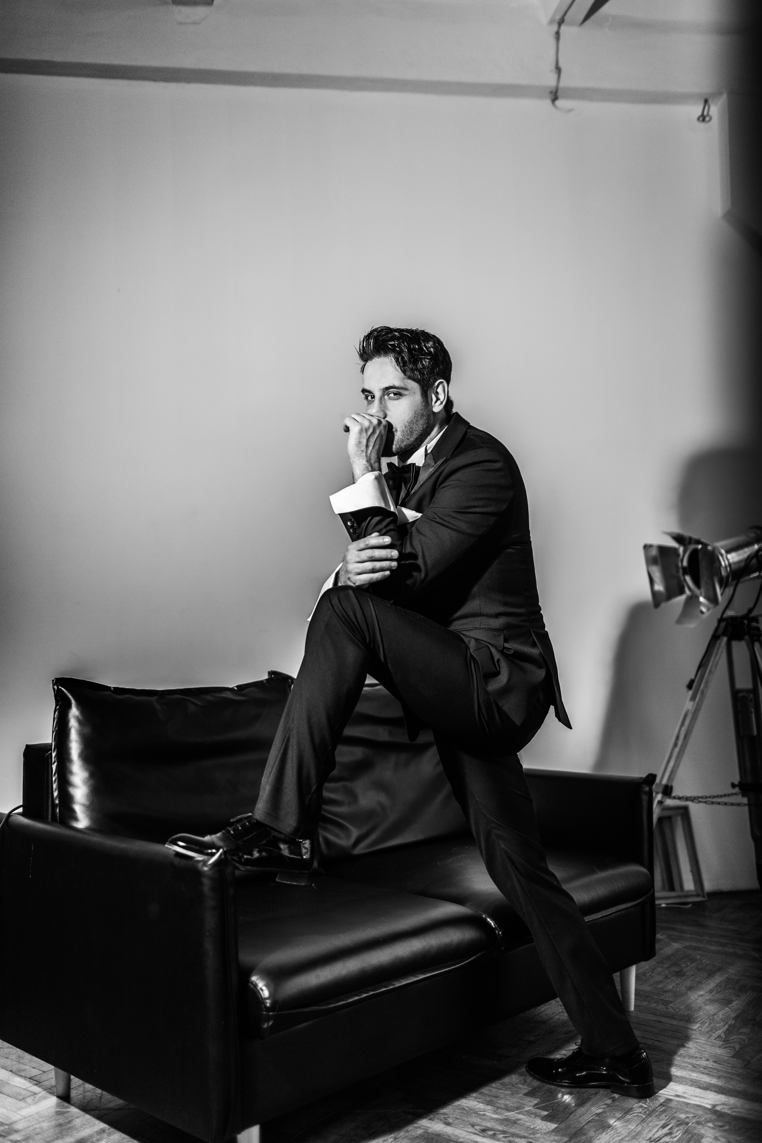 Художественный фотограф Москва, черно-белые мужские портреты.