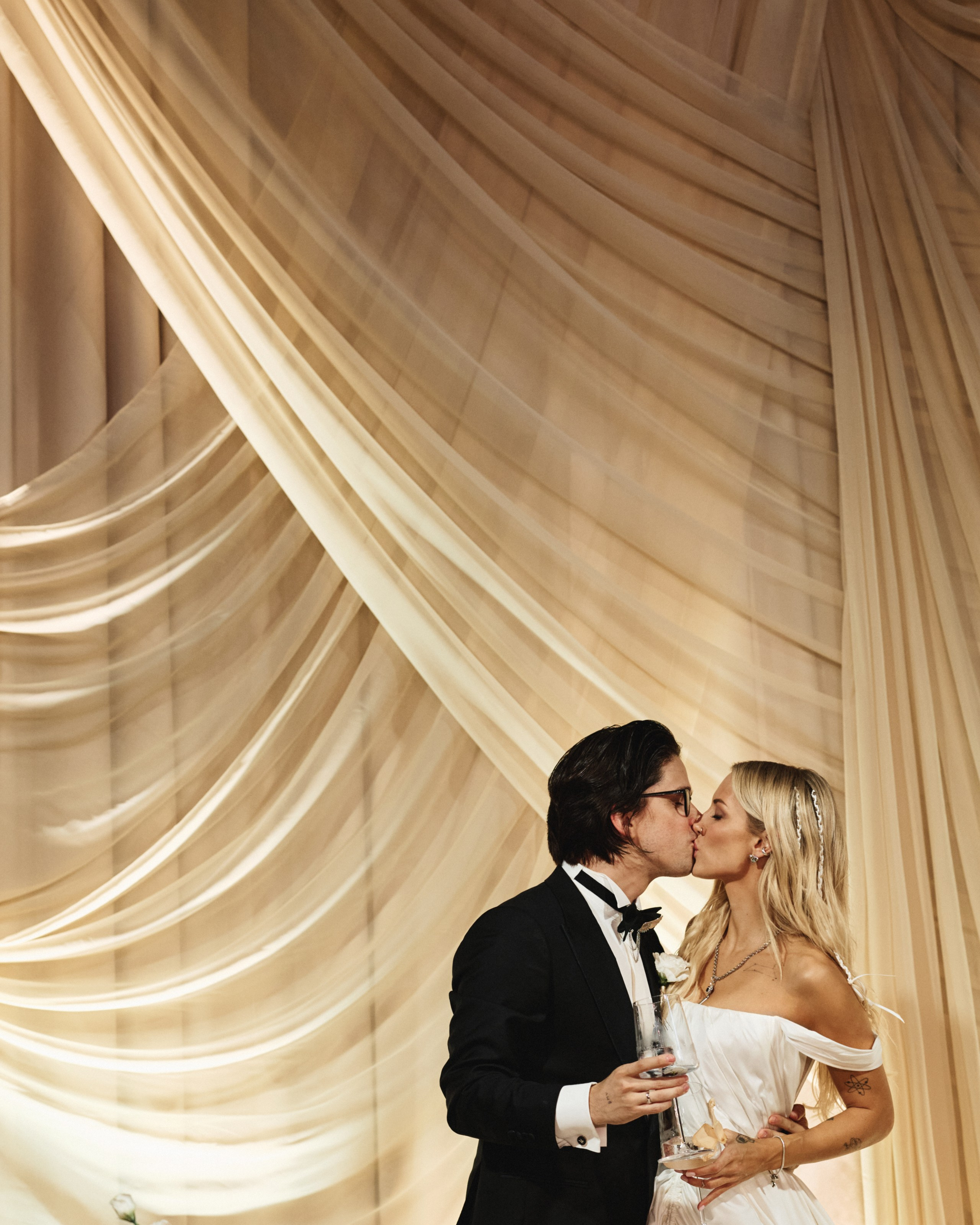 Mary Gu & Toli Wildways. VENSKAYA WEDDING & EVENT PLANNER