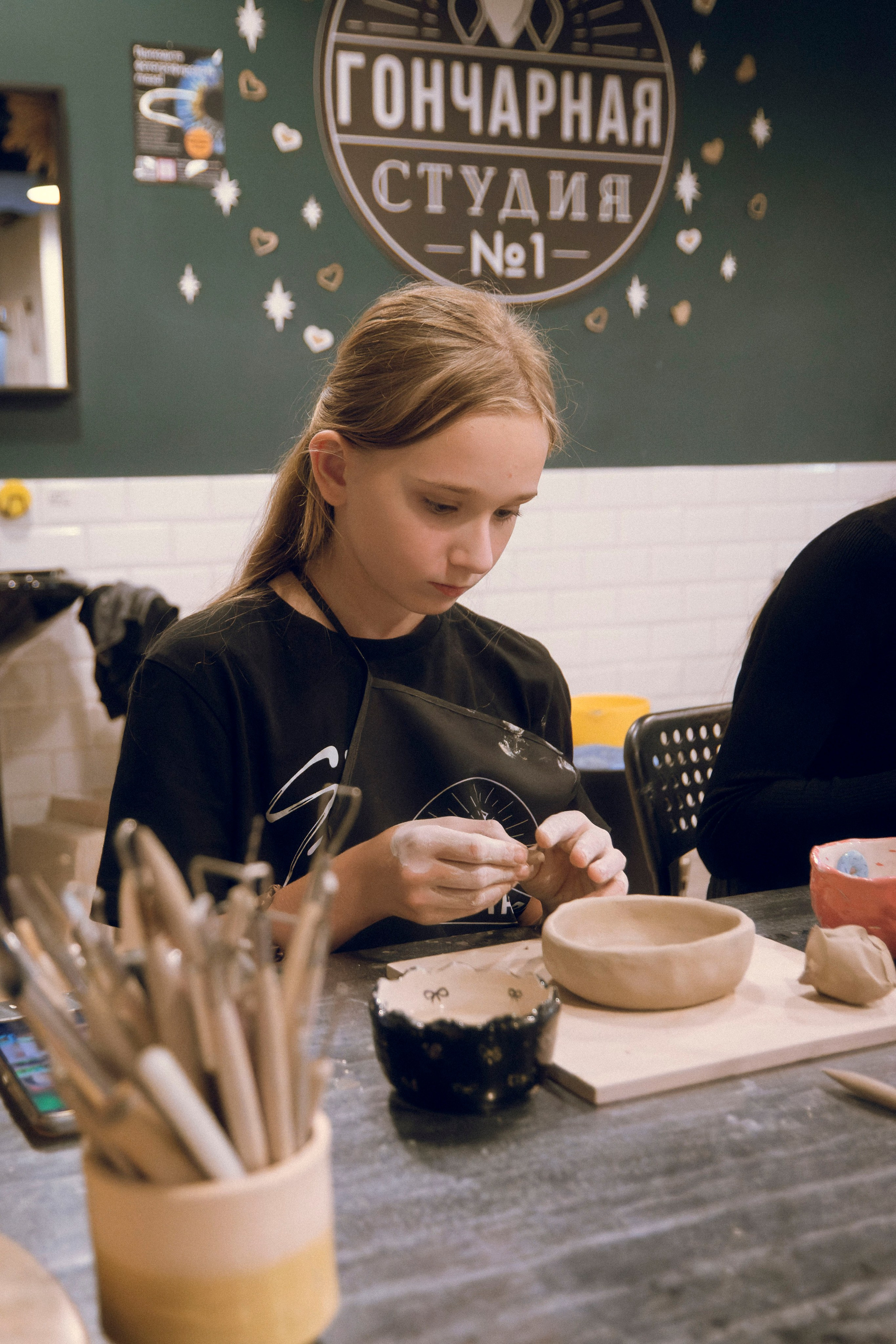 В гончарной мастерской. Плак или Квак