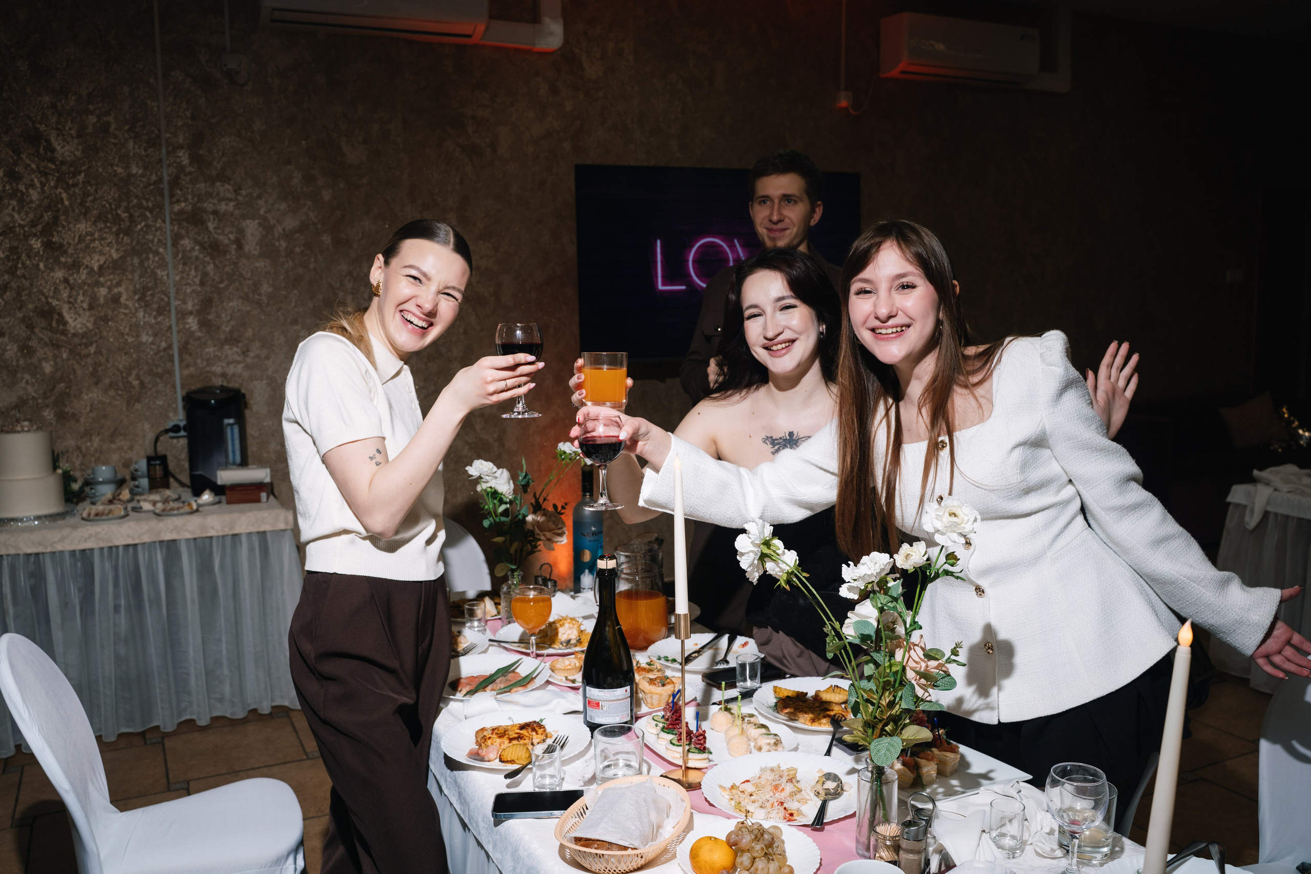 Свадьба Максима и Лилии. Дипломированный фотограф в Новосибирске. Фотографирую свадьбы, репортажи, индивидуальные фотосессии, lovestory(семейные)