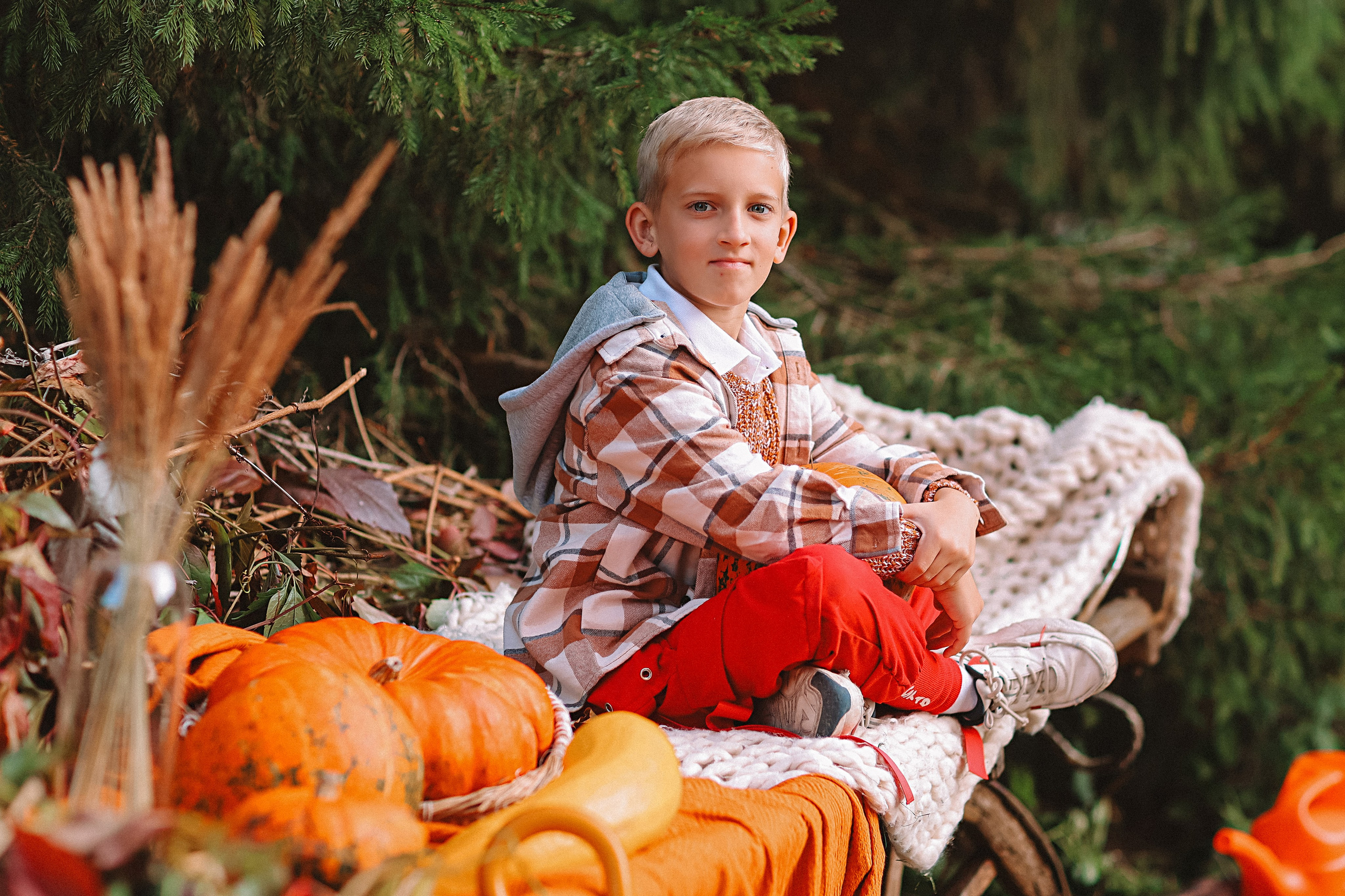 Тыквы. Семейный фотограф Тюмень, фотограф на роды Салмина Мария