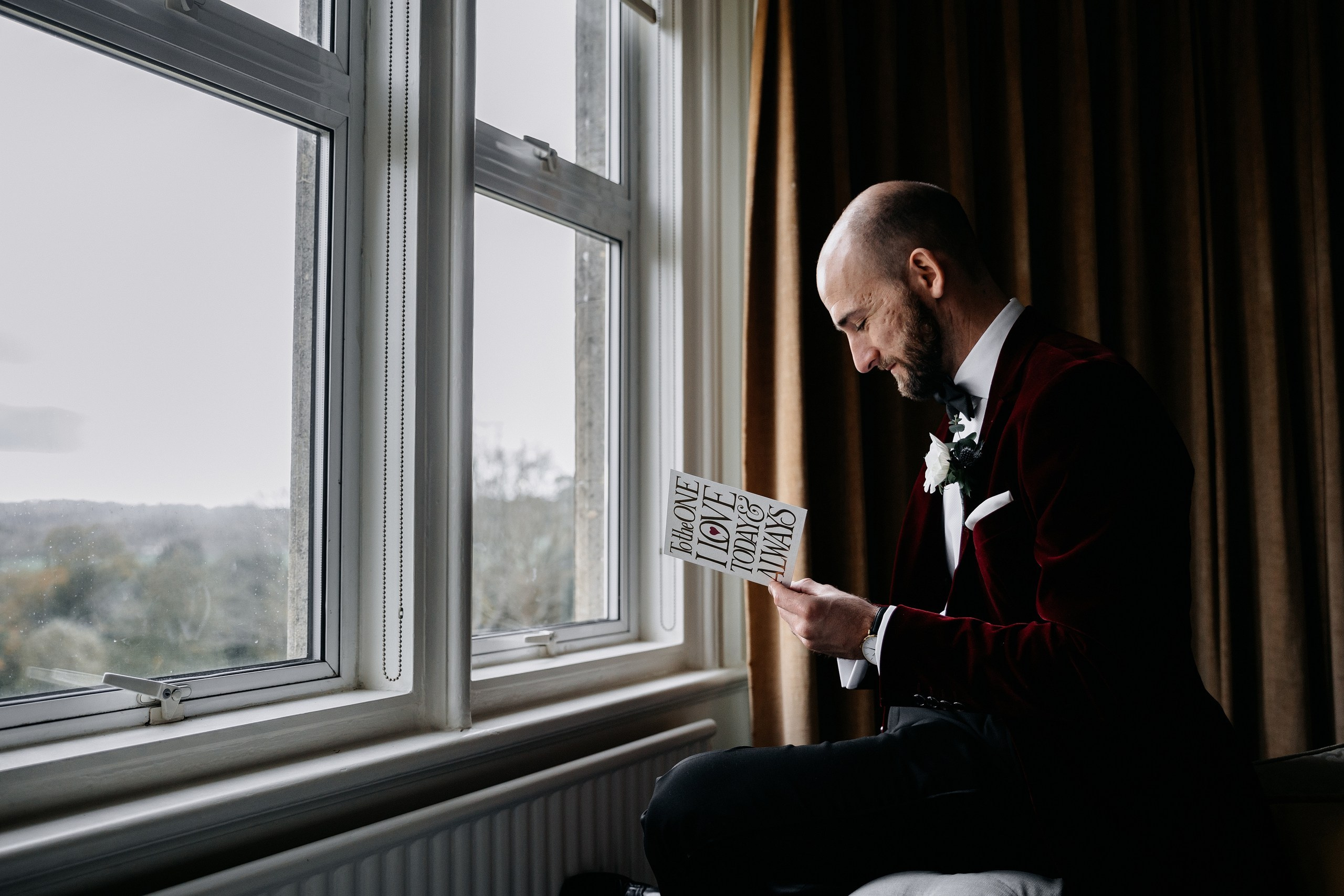 Hartsfield Manor Wedding. Moments Catchers — Wedding Photography & Video Duo in London