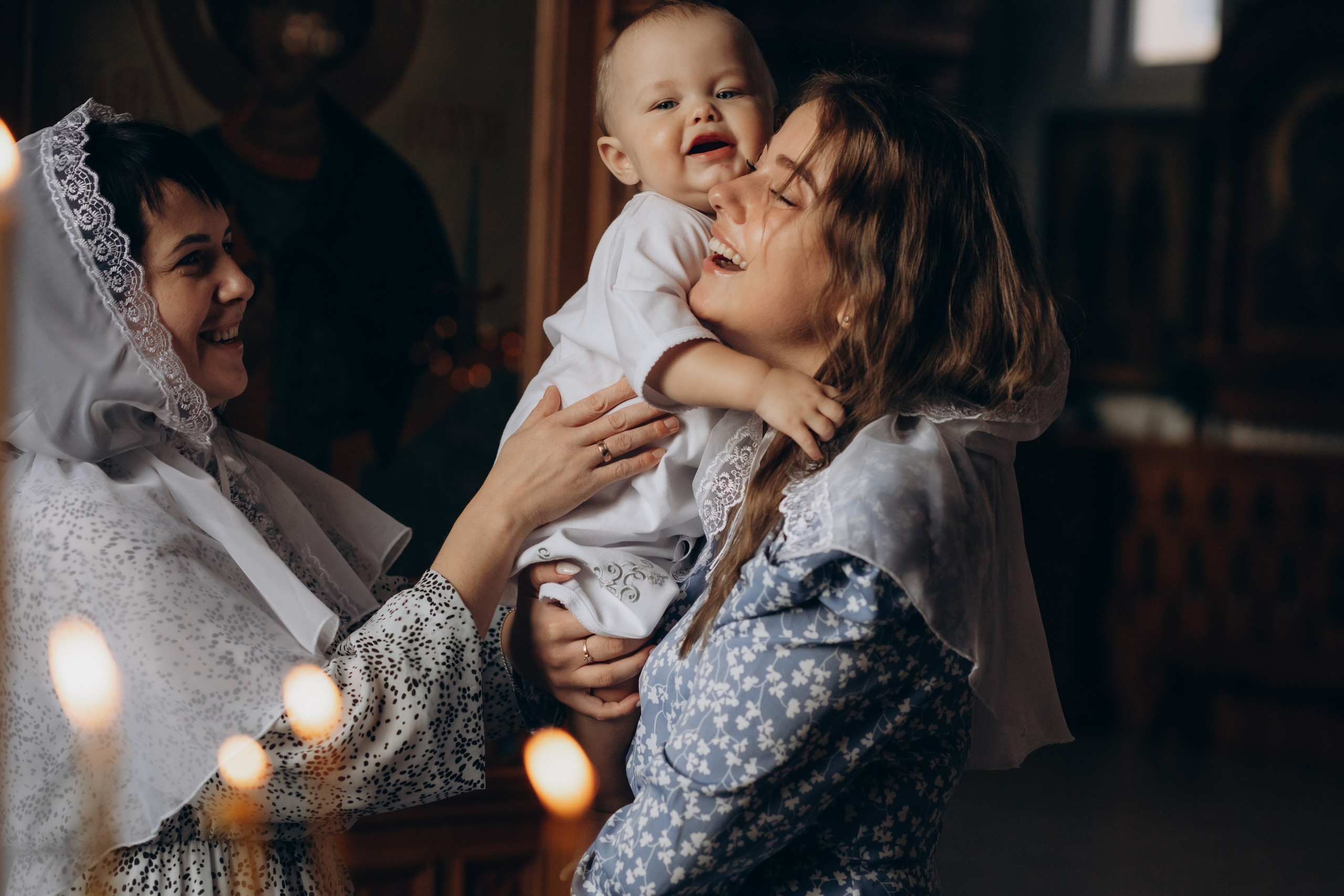 Таинство Крещения. Северная церковь. Фотограф Новый Уренгой I Ньюборн I Фотограф материнства I ЯНАО