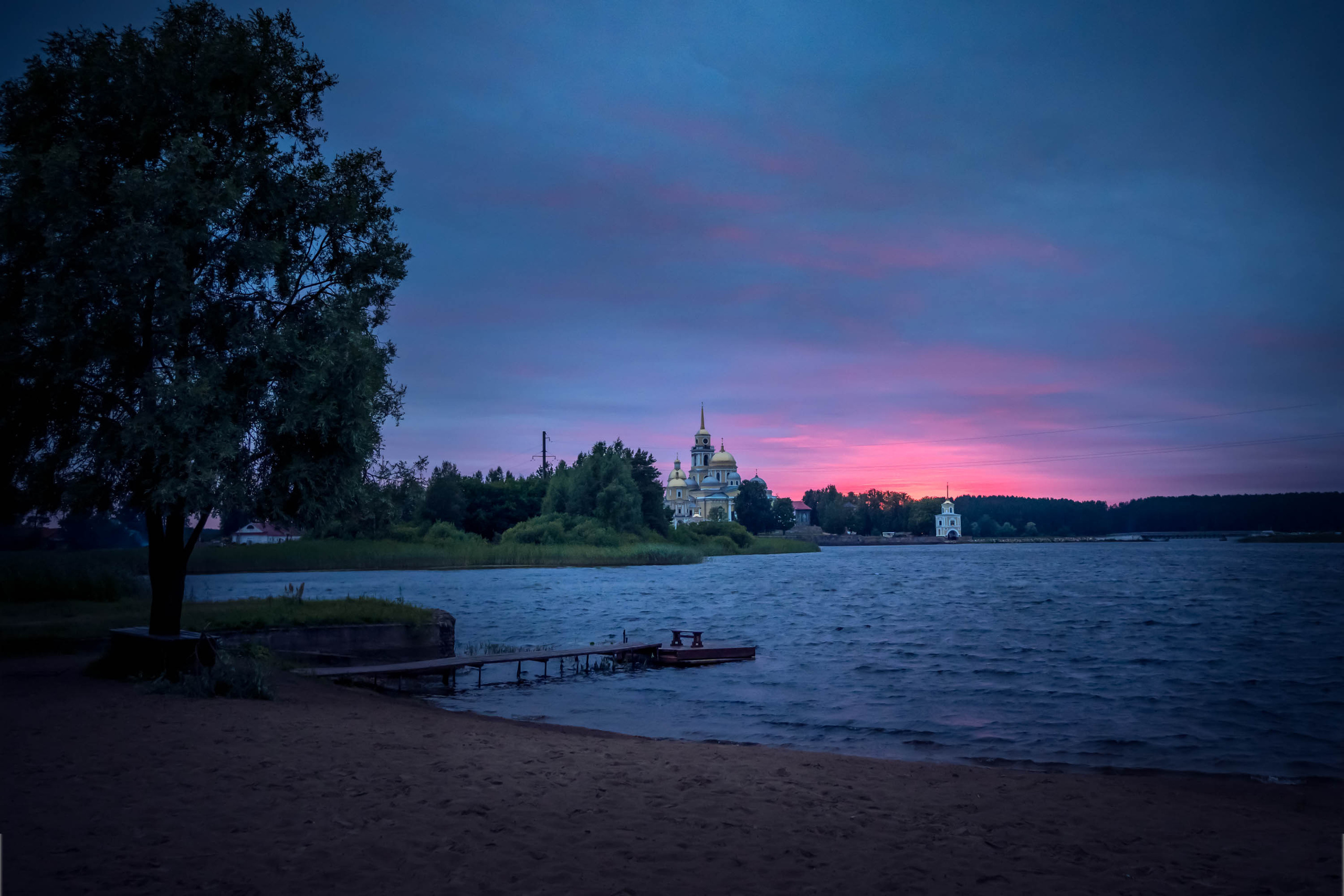 Озеро Селигер и Нилова Пустынь