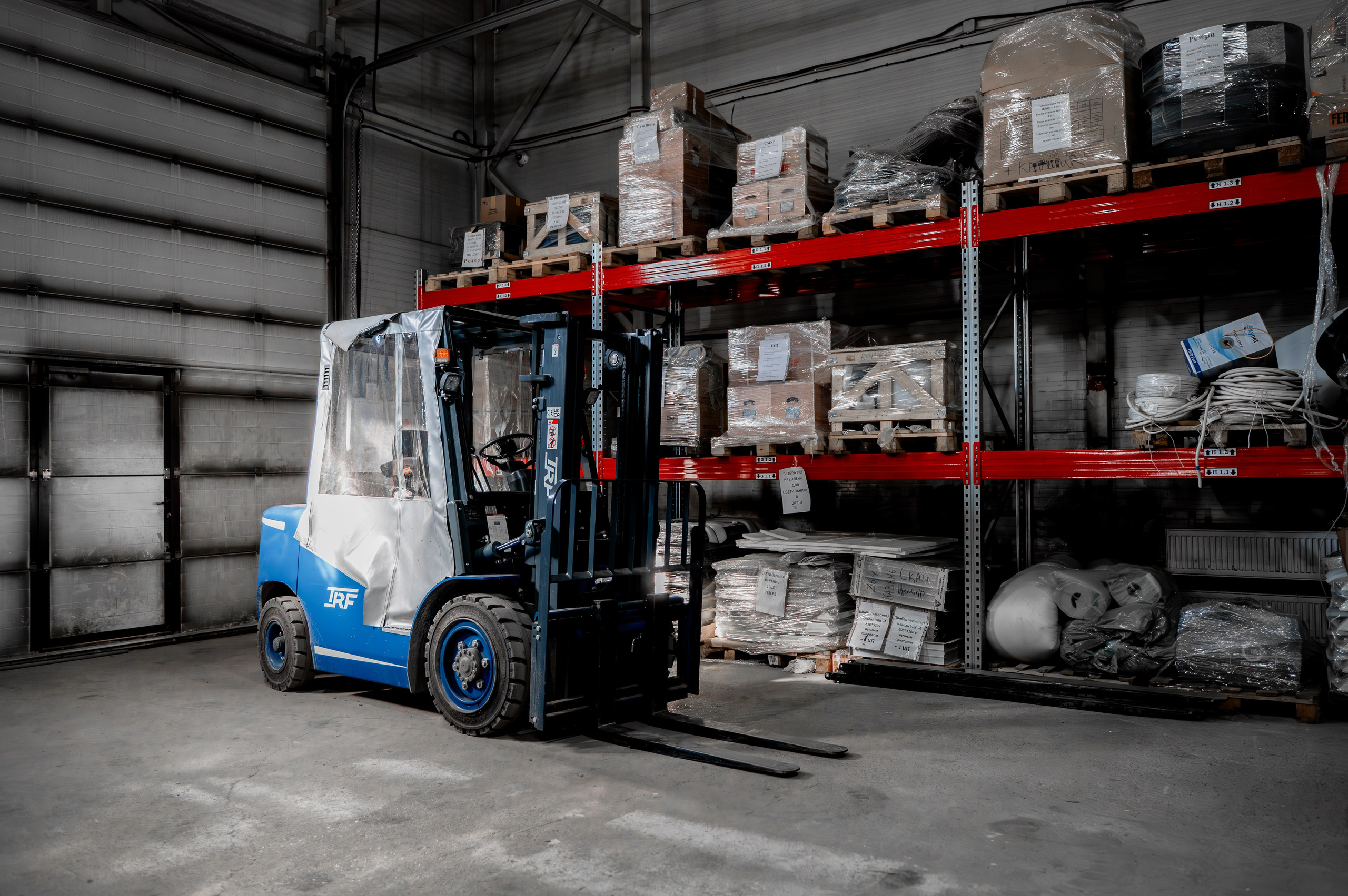 Для производства АВЕРС. Фотограф/видеограф Богдан Голованов